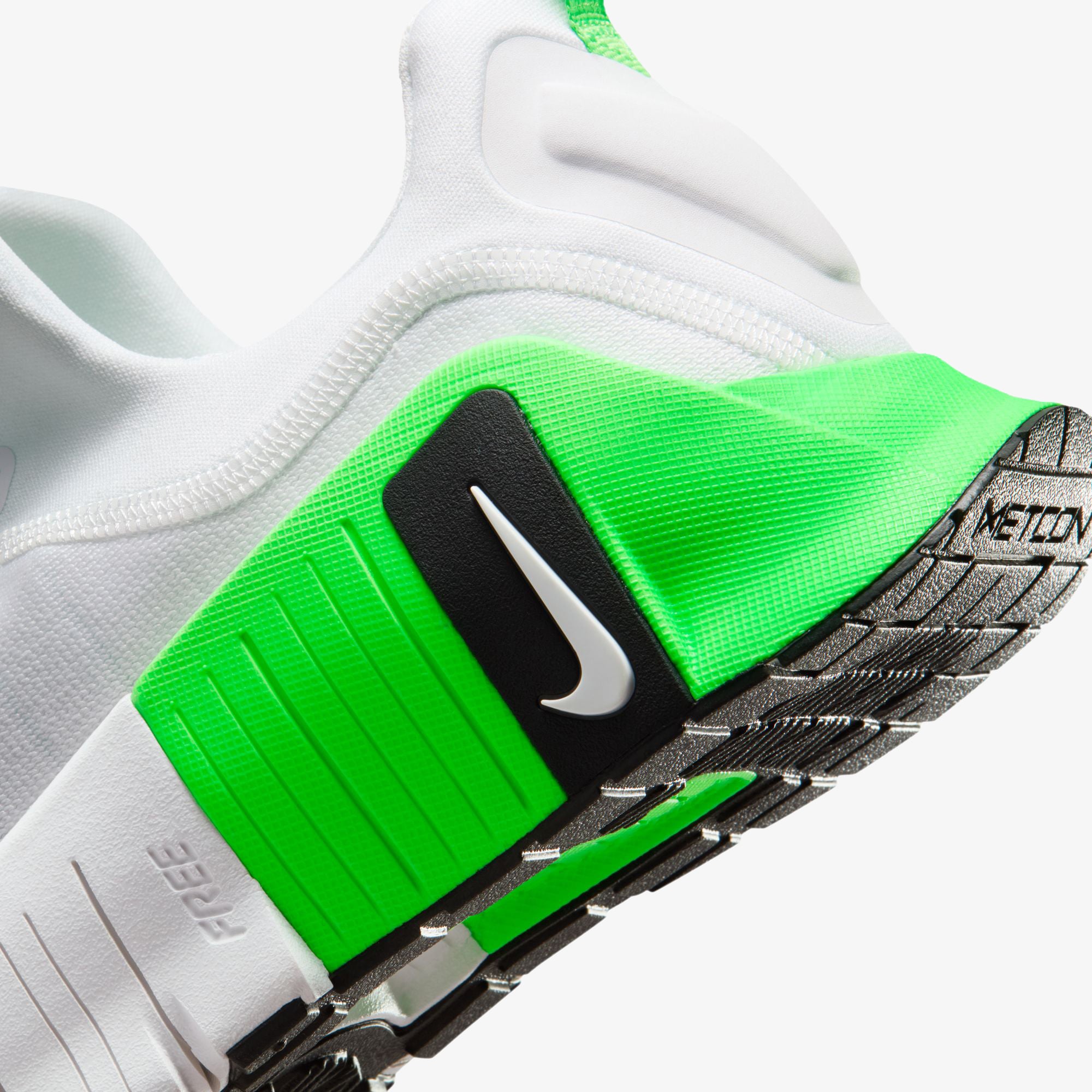 Nike Free Metcon 6 Erkek Beyaz Antrenman Ayakkabısı