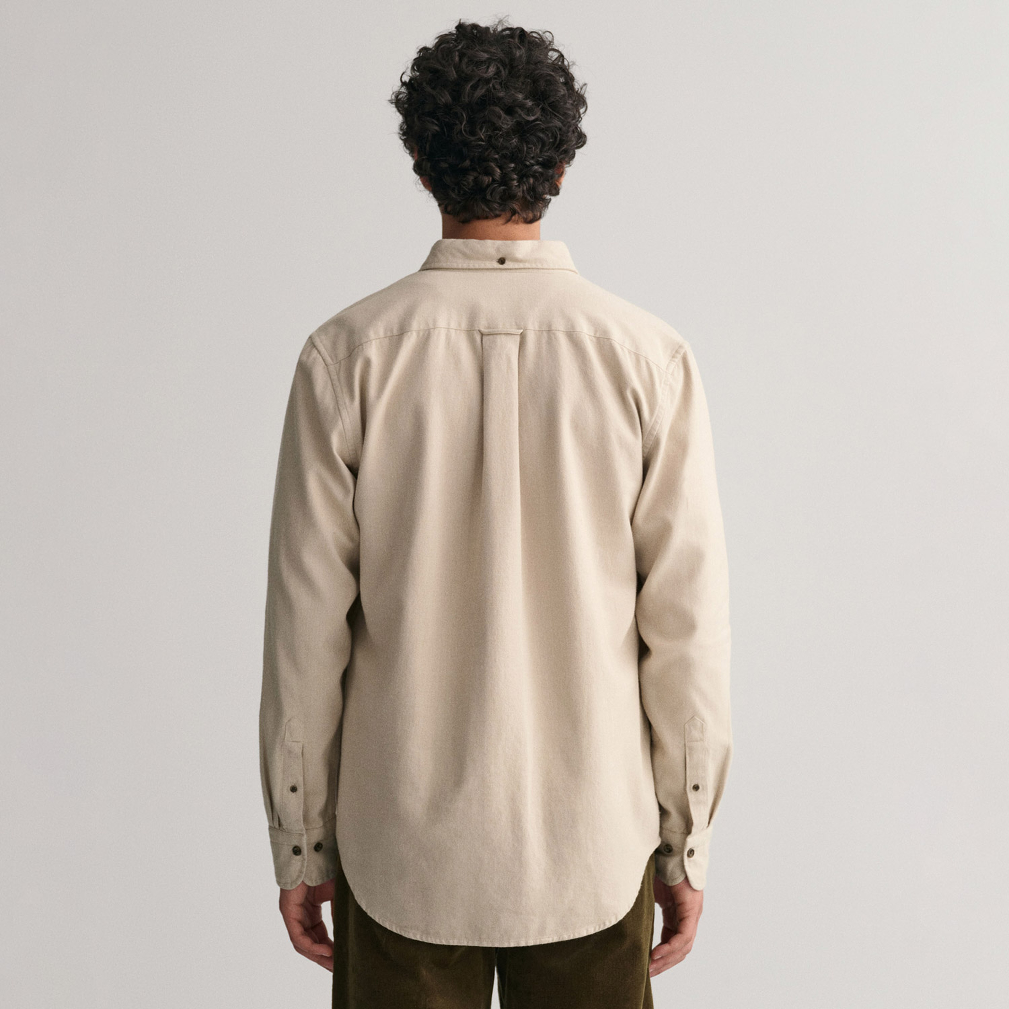 GANT Erkek Bej Regular Fit Düğmeli Yaka Gömlek
