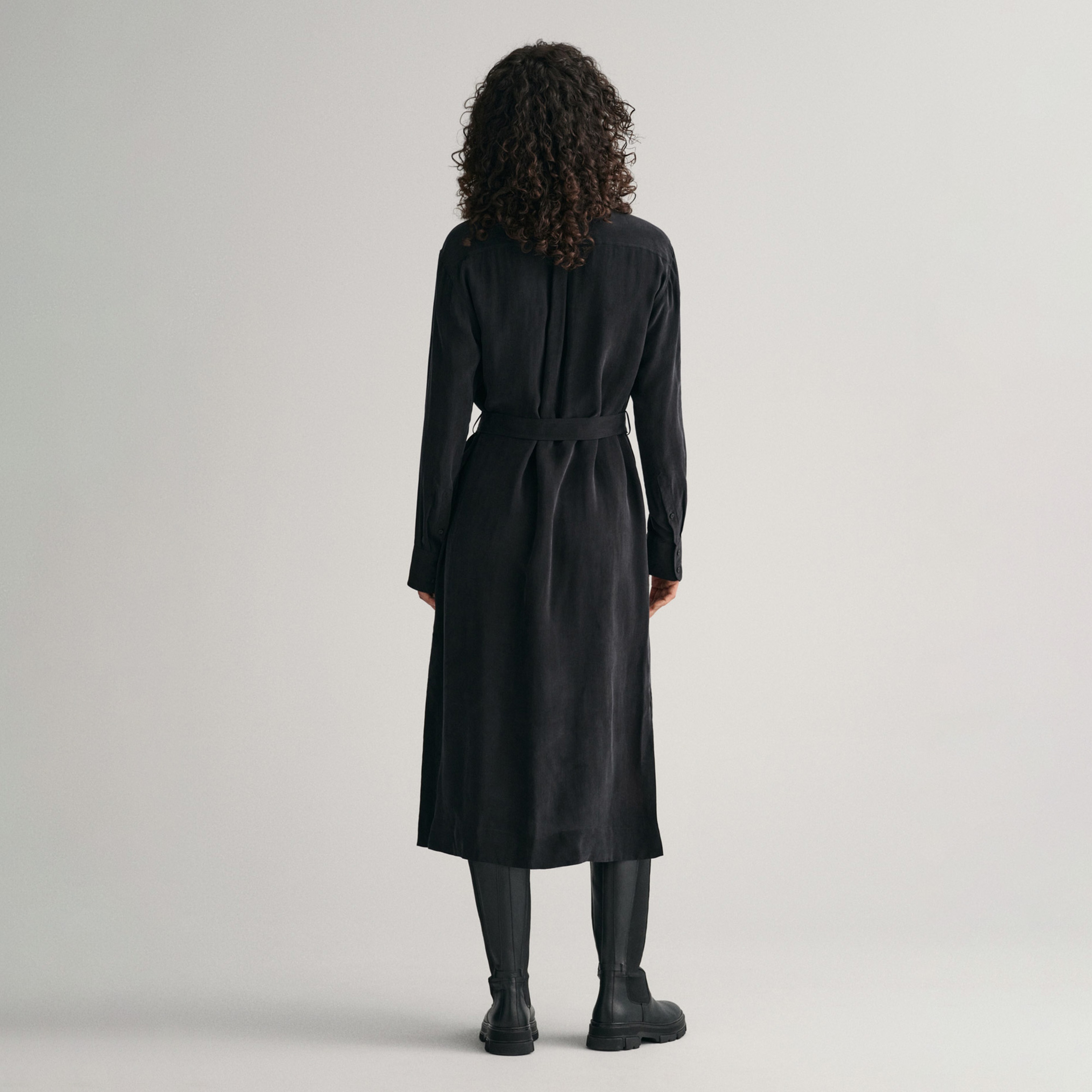 GANT Kadın Siyah Relaxed Fit Klasik Yaka Elbise