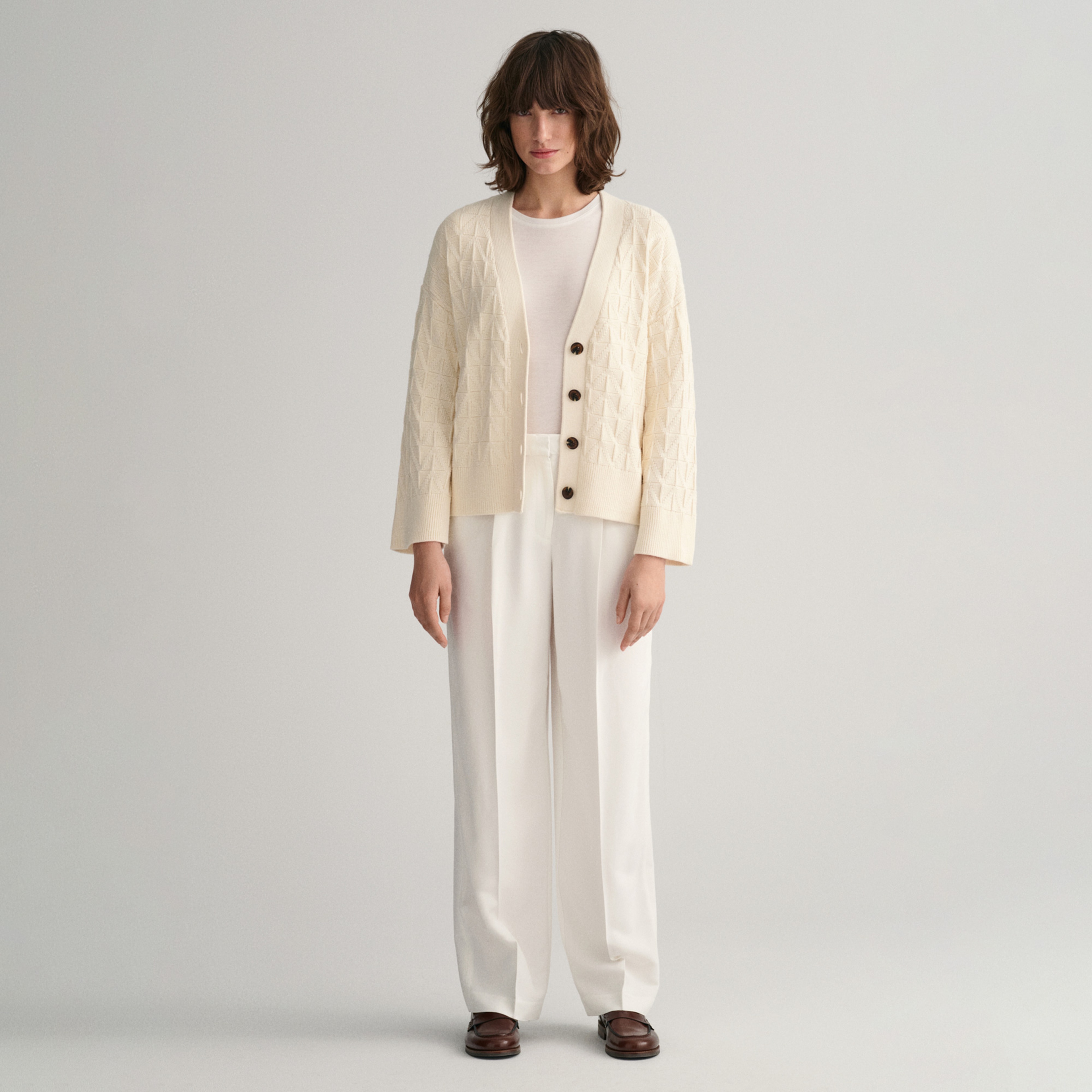 GANT Kadın Krem Relaxed Fit Klasik Yaka Hırka
