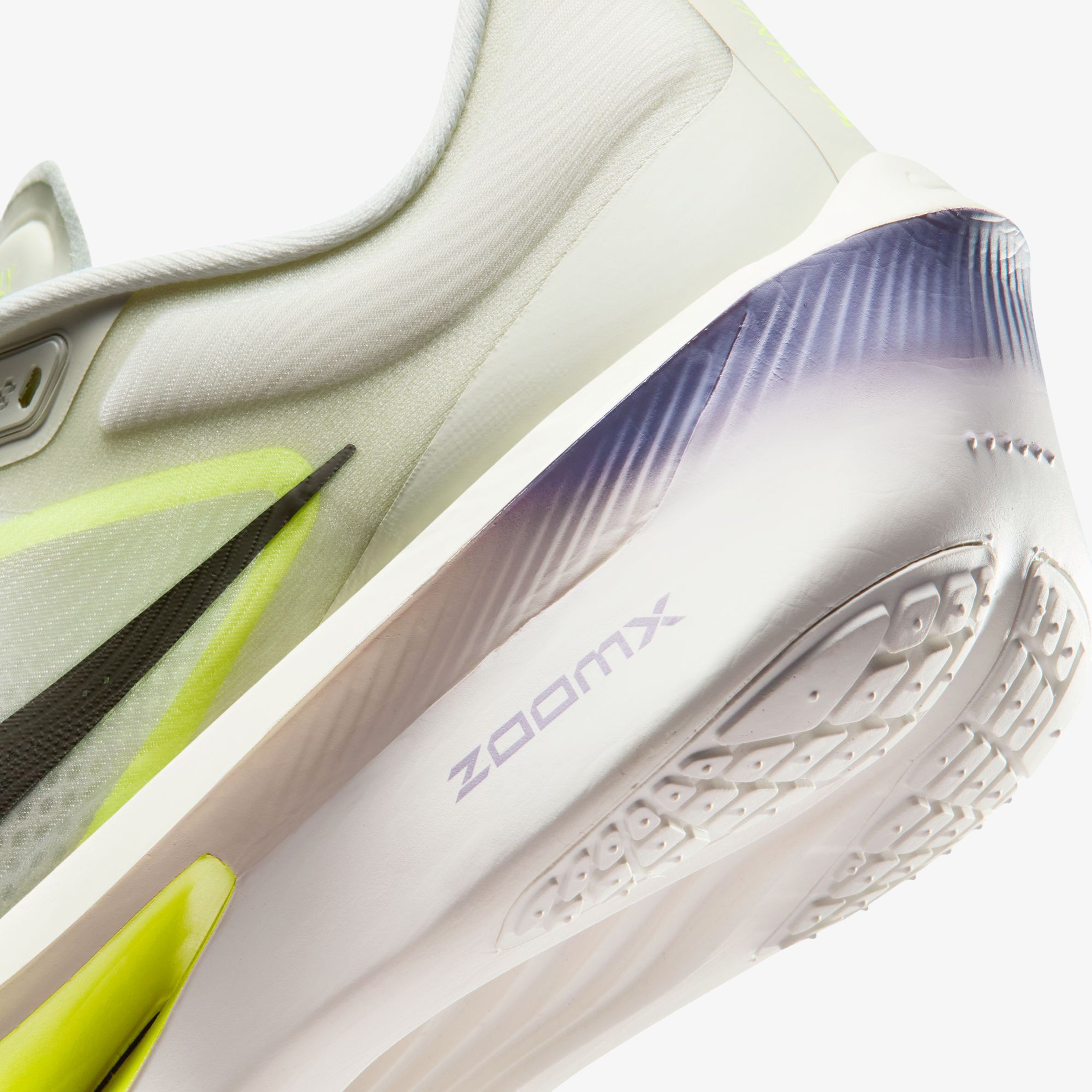 Nike Zoom Fly 6 Erkek Krem Koşu Ayakkabısı