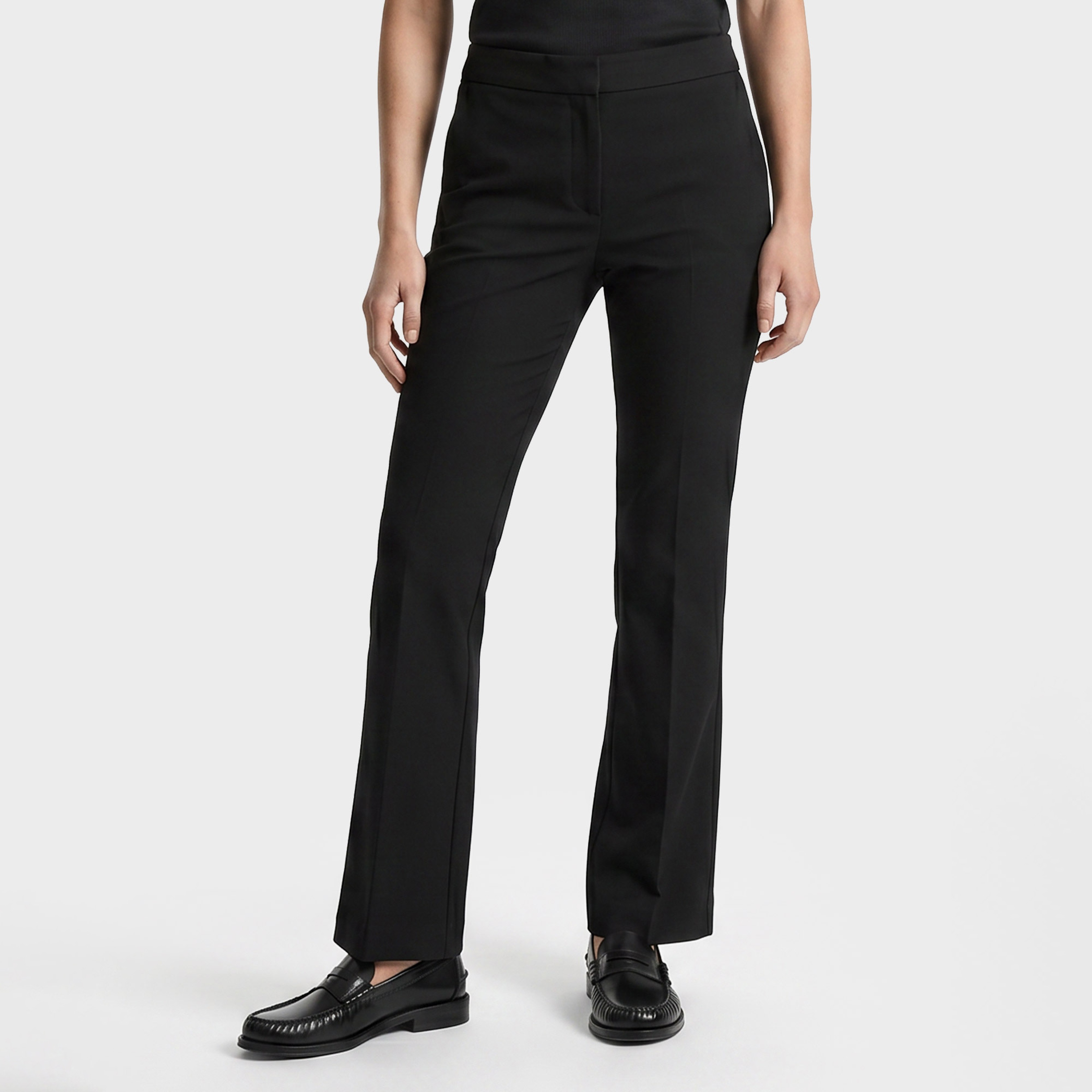 GANT Kadın Siyah Slim Fit Pantolon