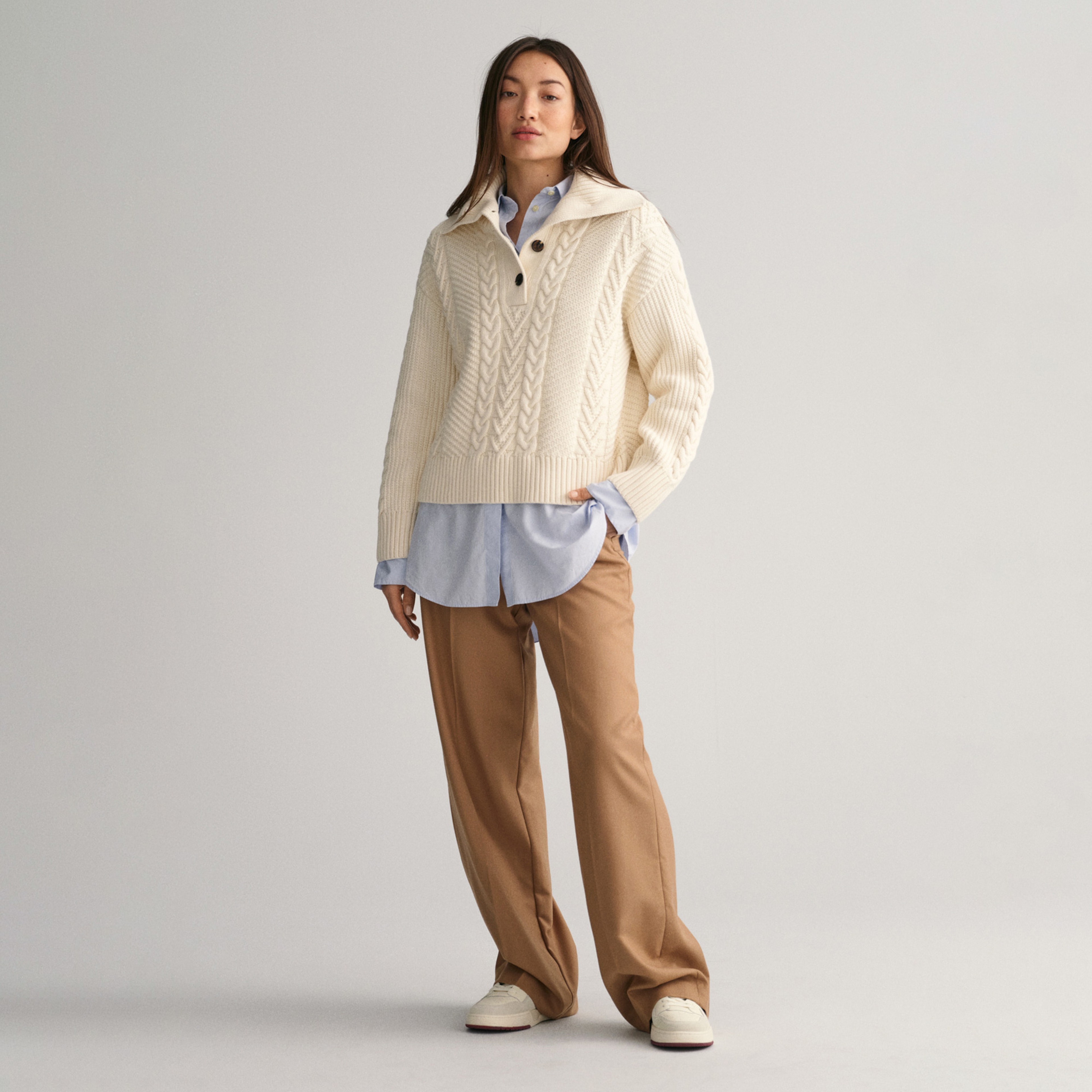 GANT Kadın Krem Relaxed Fit Klasik Yaka Desenli Kazak