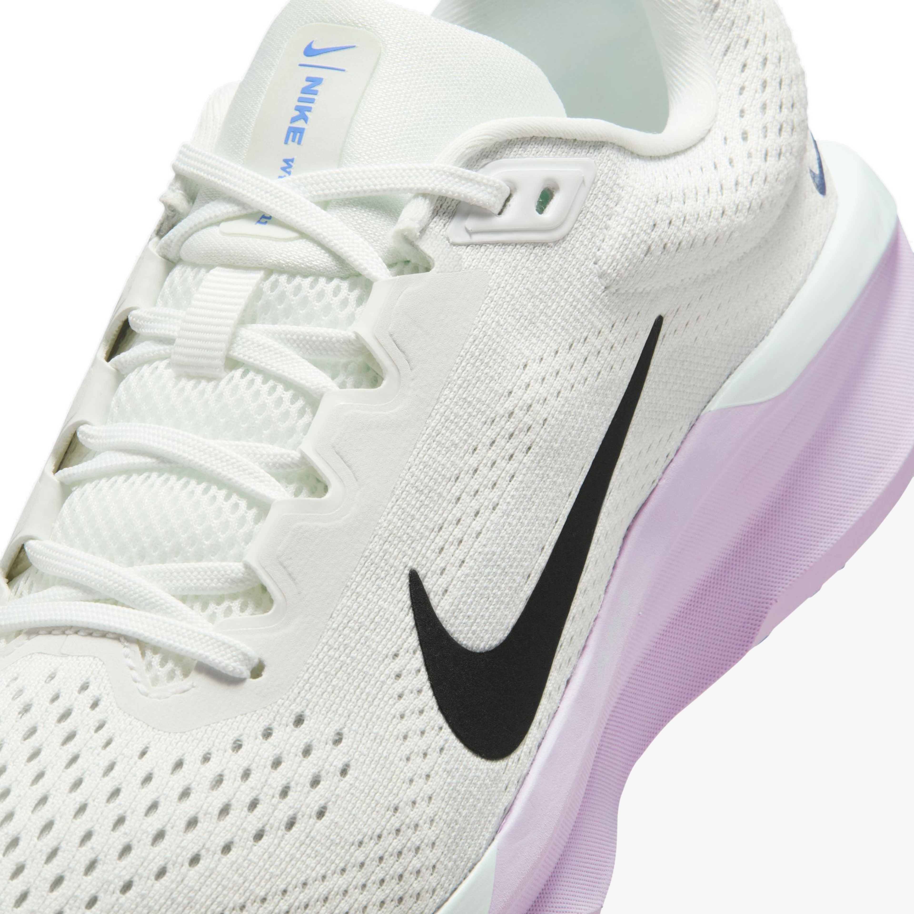 Nike Winflo 11 Kadın Beyaz Koşu Ayakkabısı