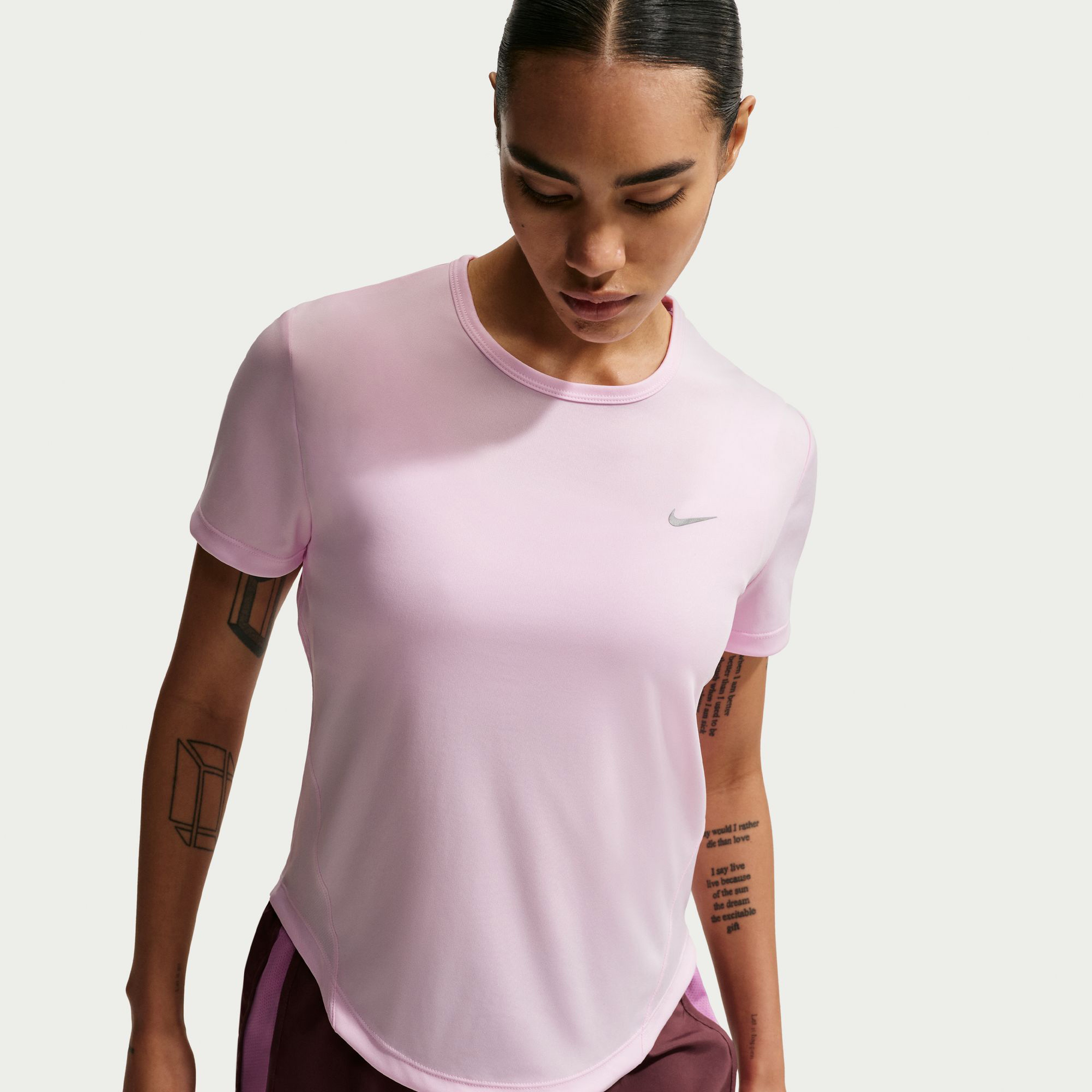 Nike Tempo Kadın Pembe Koşu T-Shirt