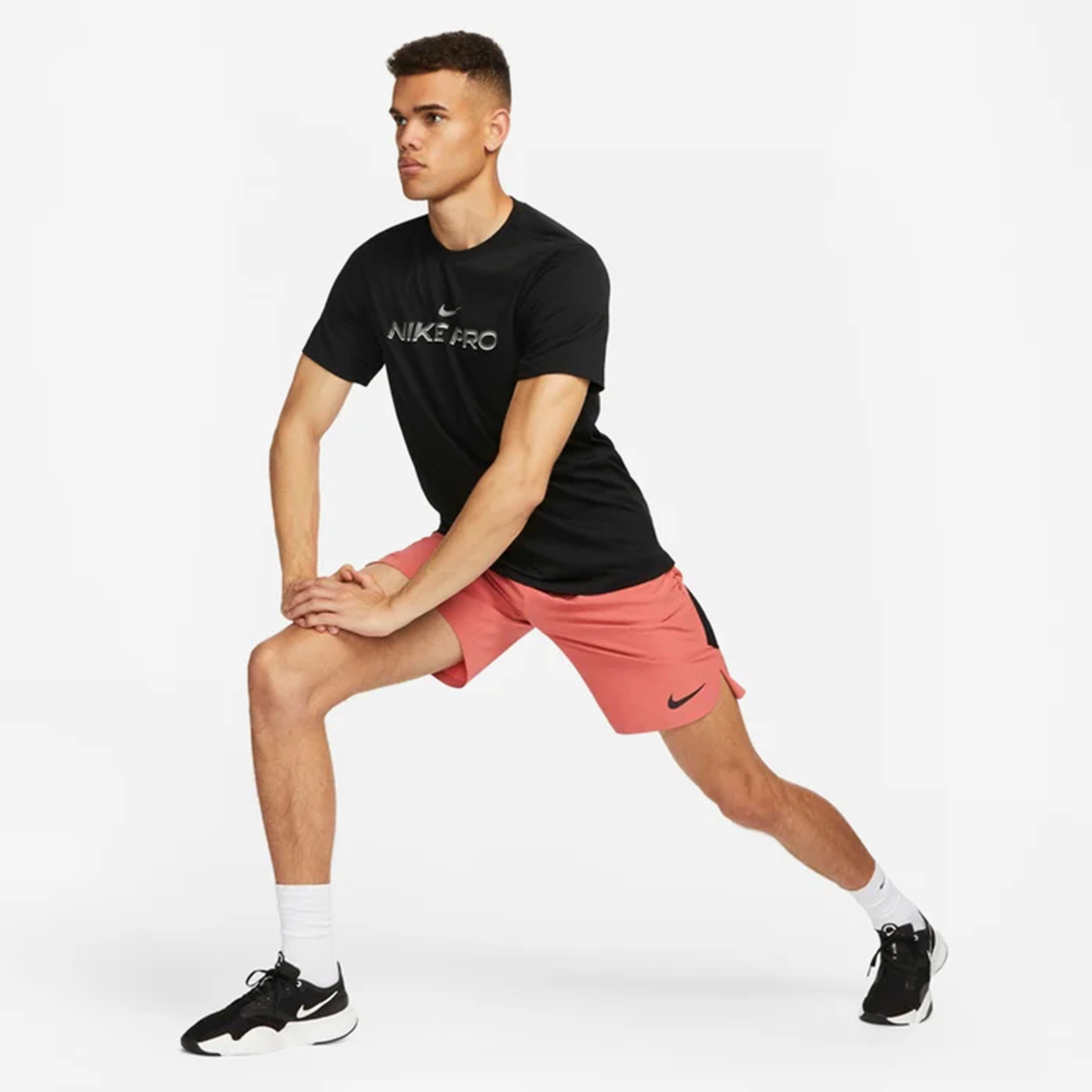 Nike Erkek Siyah T-Shirt