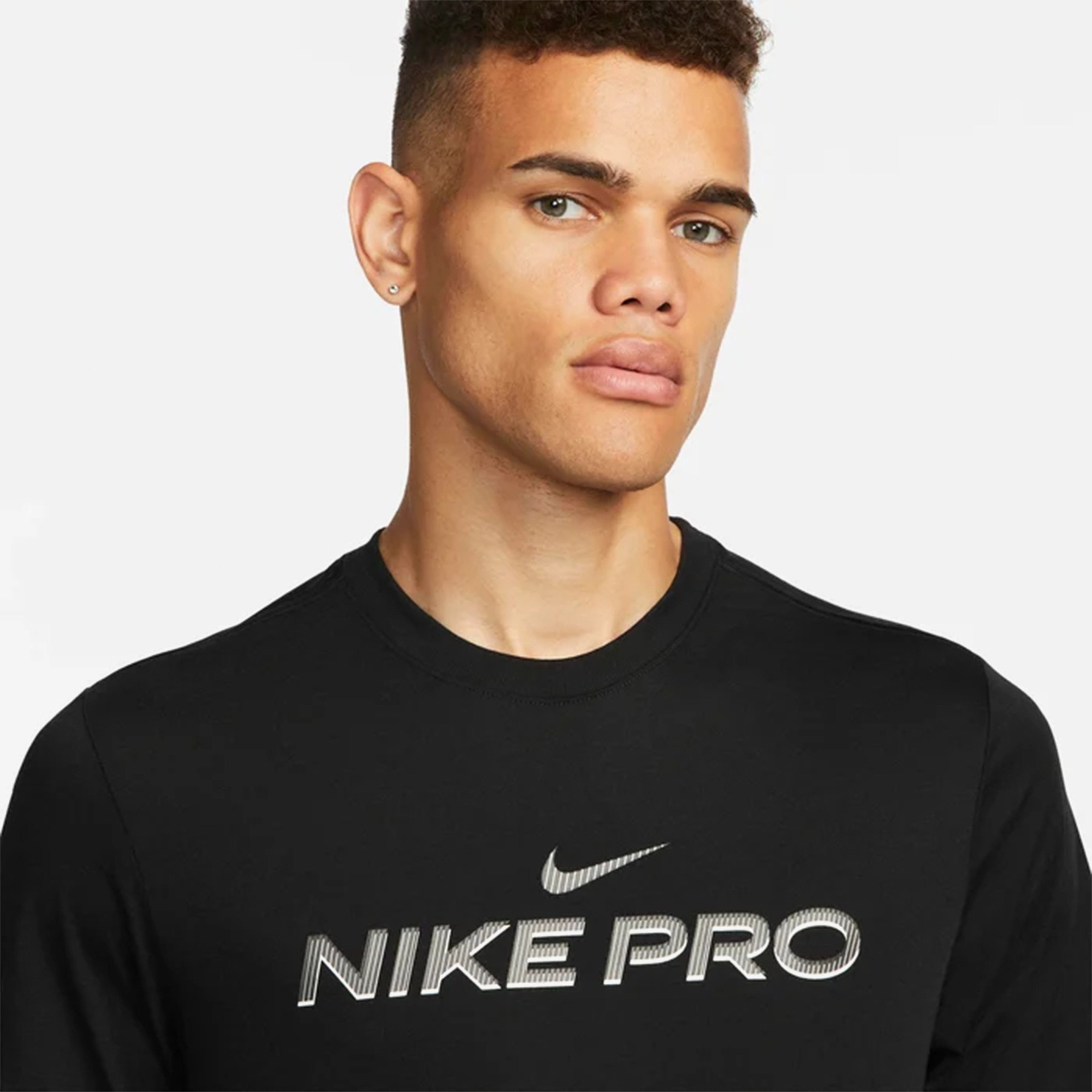 Nike Erkek Siyah T-Shirt