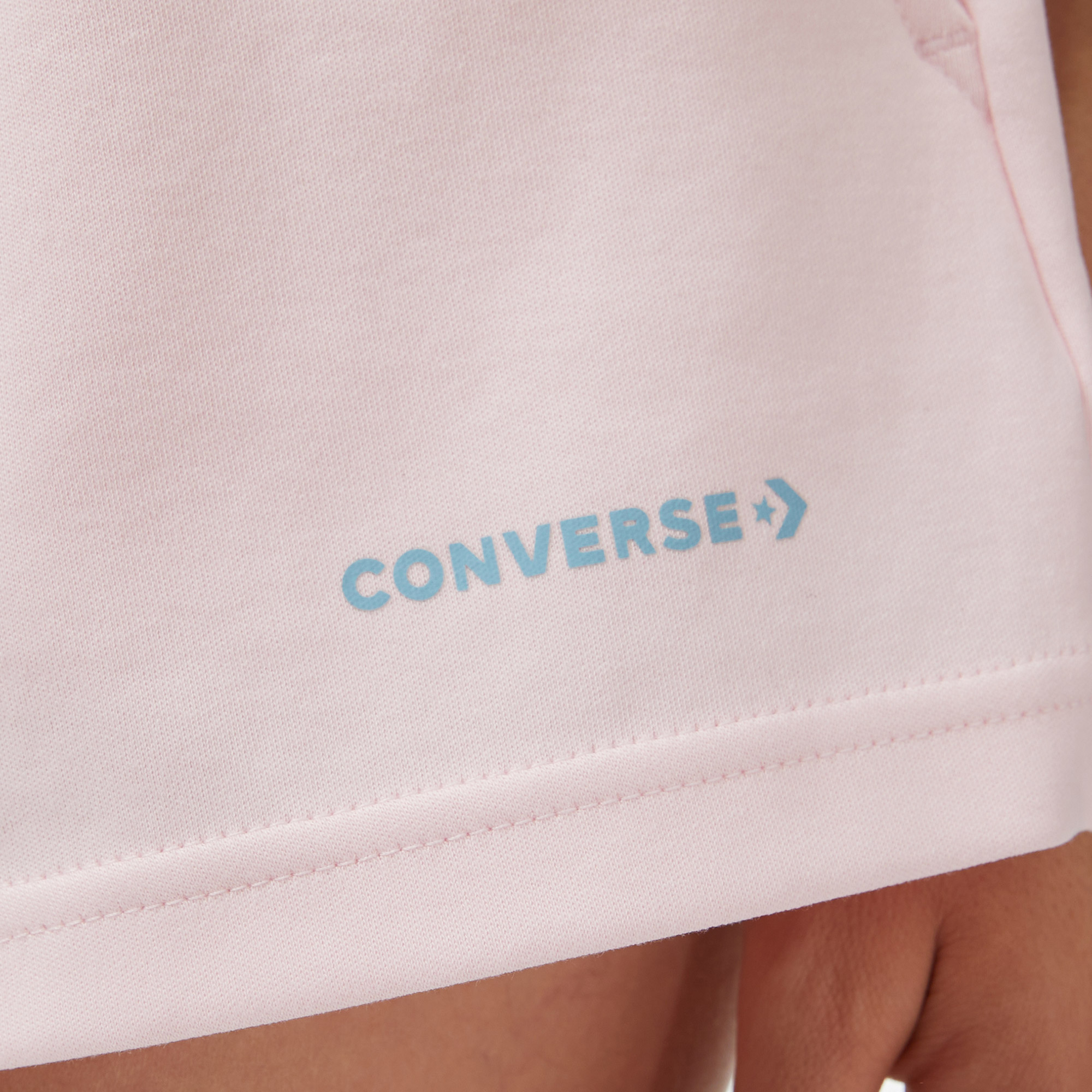 Converse Regular Fit Kadın Pembe Şort