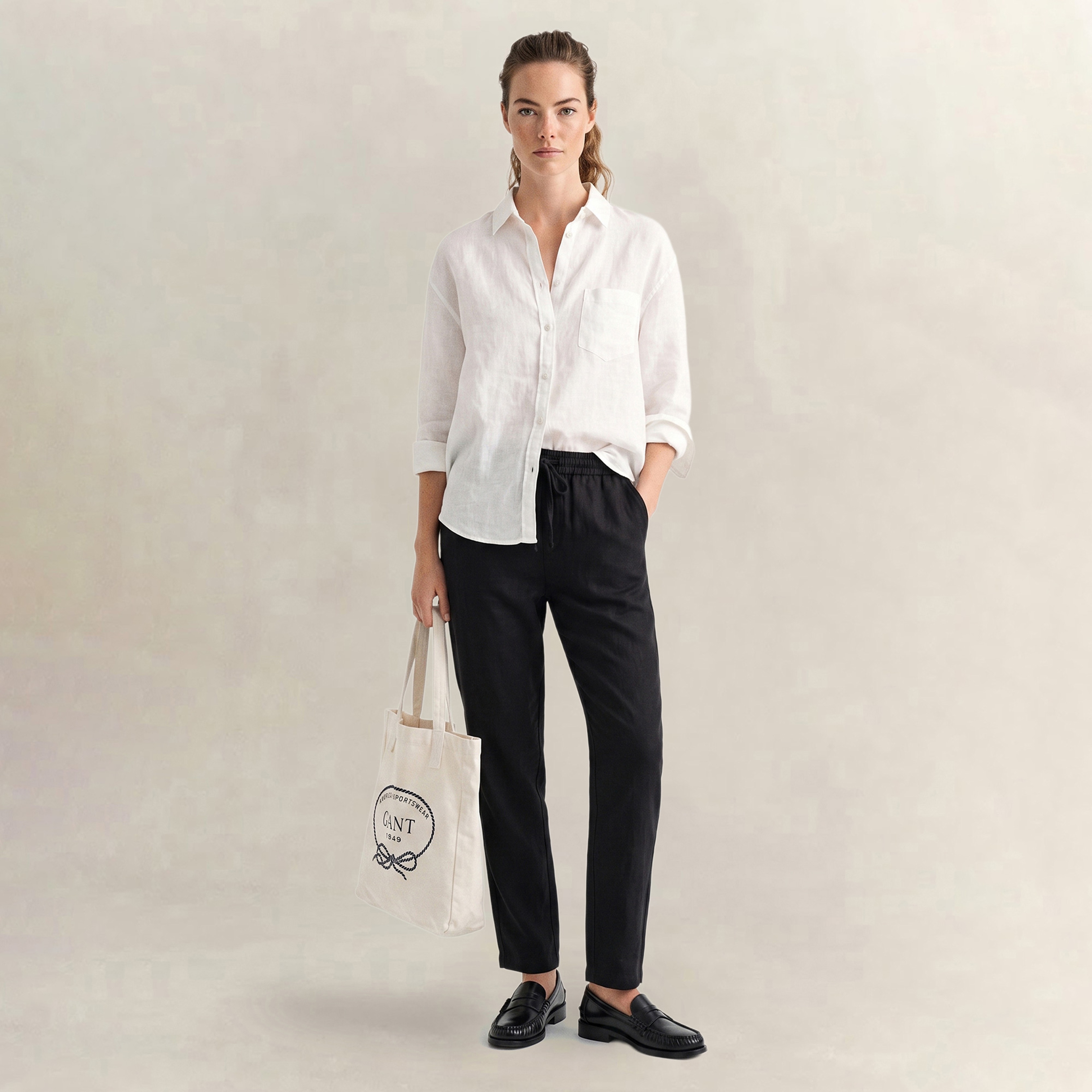 GANT Kadın Siyah Regular Fit Jogger Pantolon