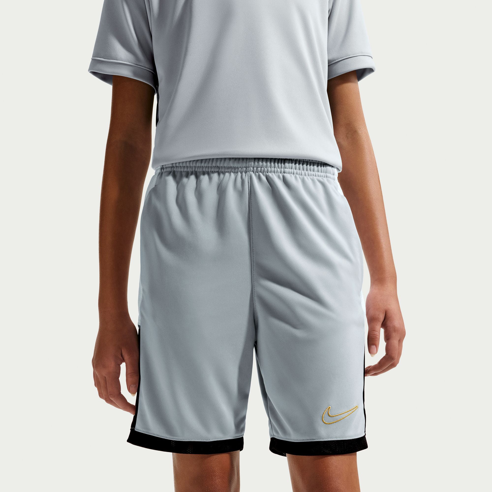 Nike Dri-Fit Academy 25 Çocuk Gri Şort