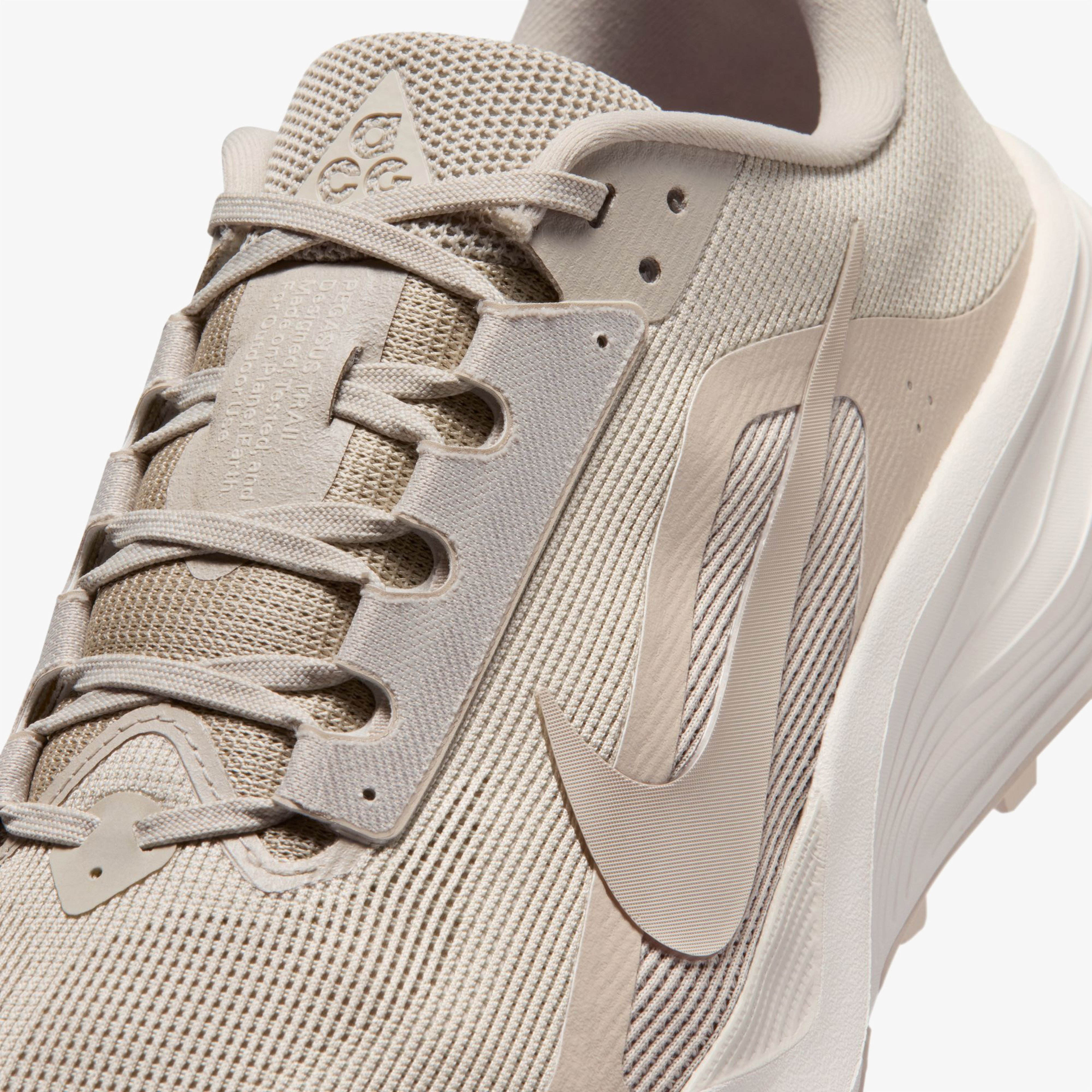 Nike Acg Pegasus Trail Erkek Krem Koşu Ayakkabısı