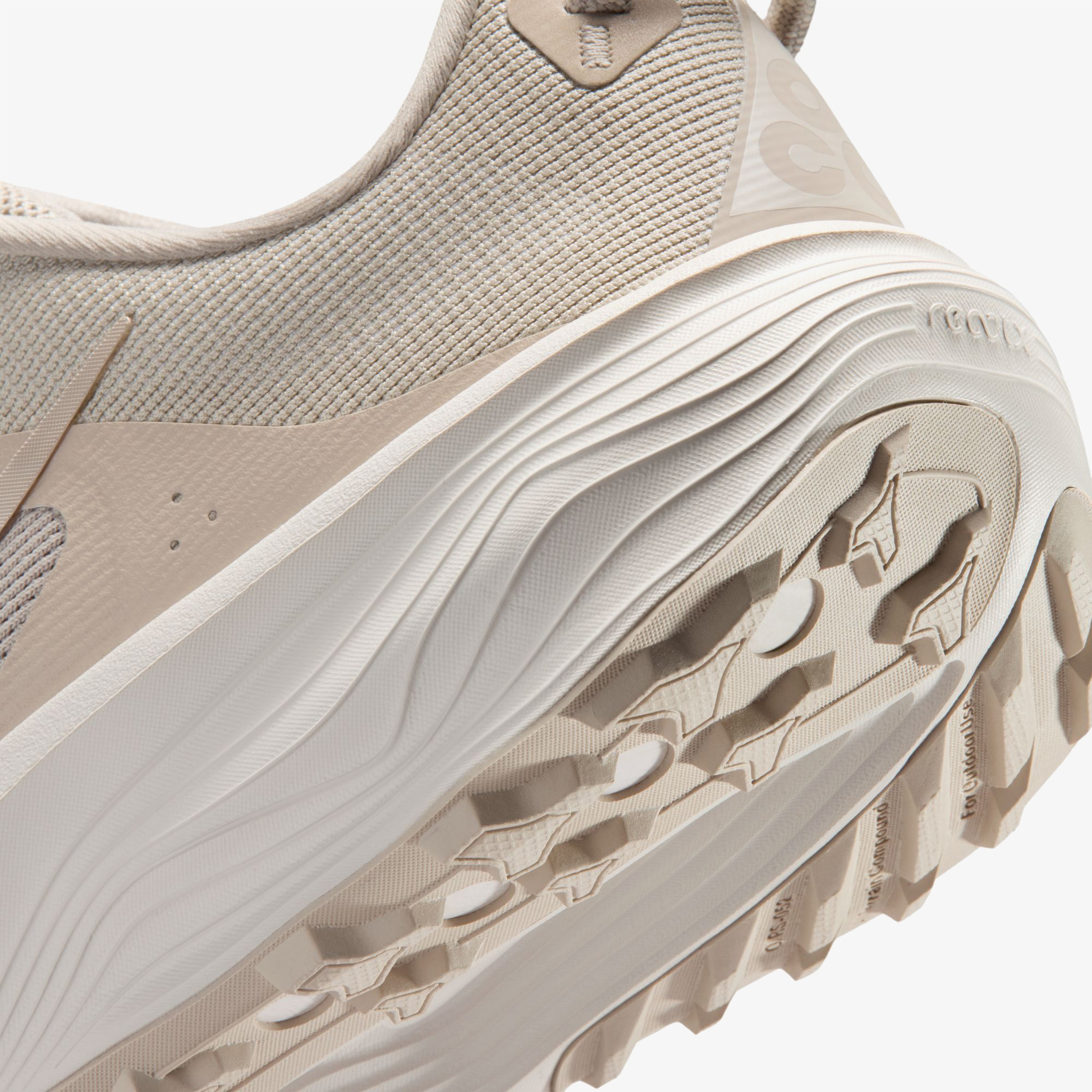 Nike Acg Pegasus Trail Erkek Krem Koşu Ayakkabısı