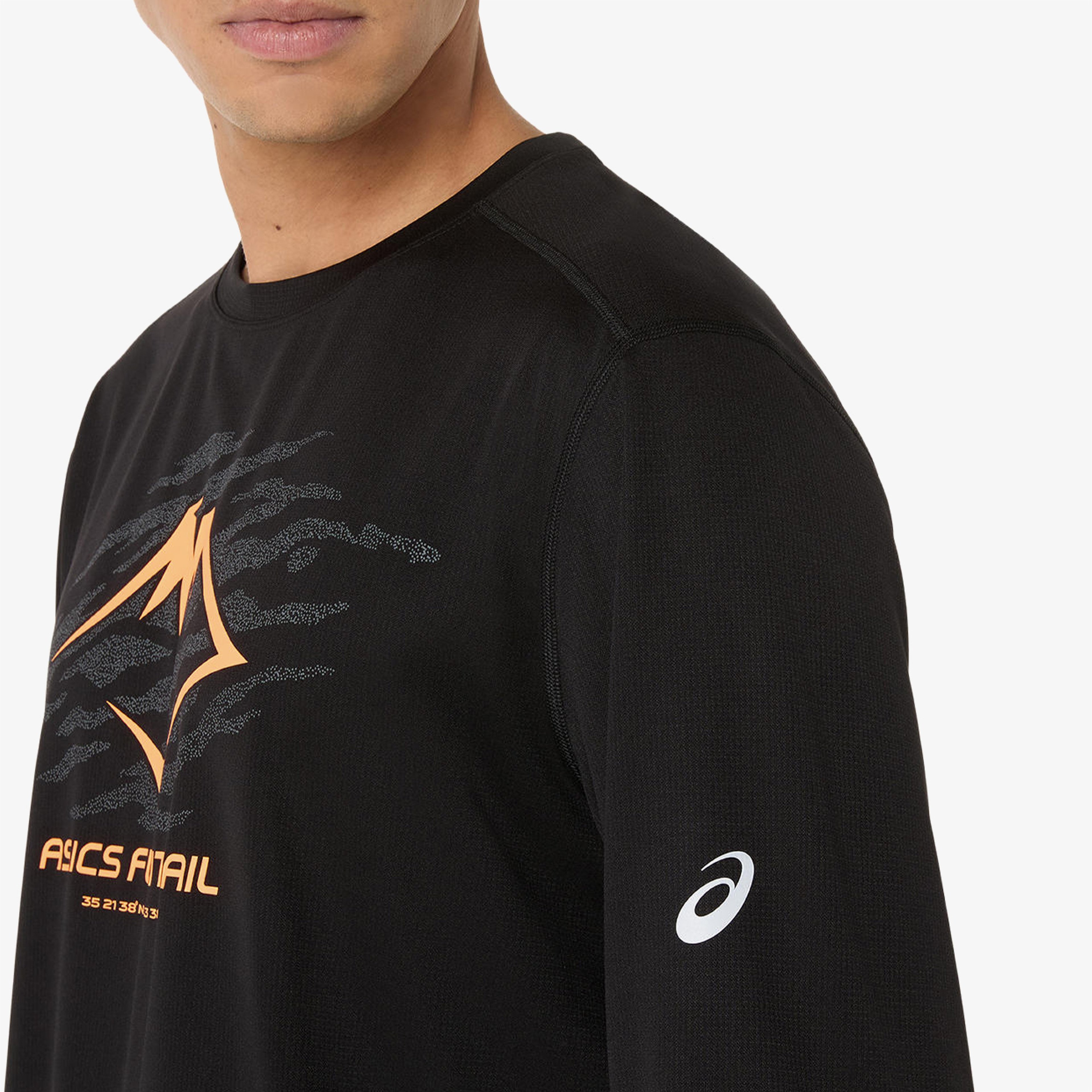 Asics Fujitrail Logo Ls Top Erkek Siyah T-Shirt