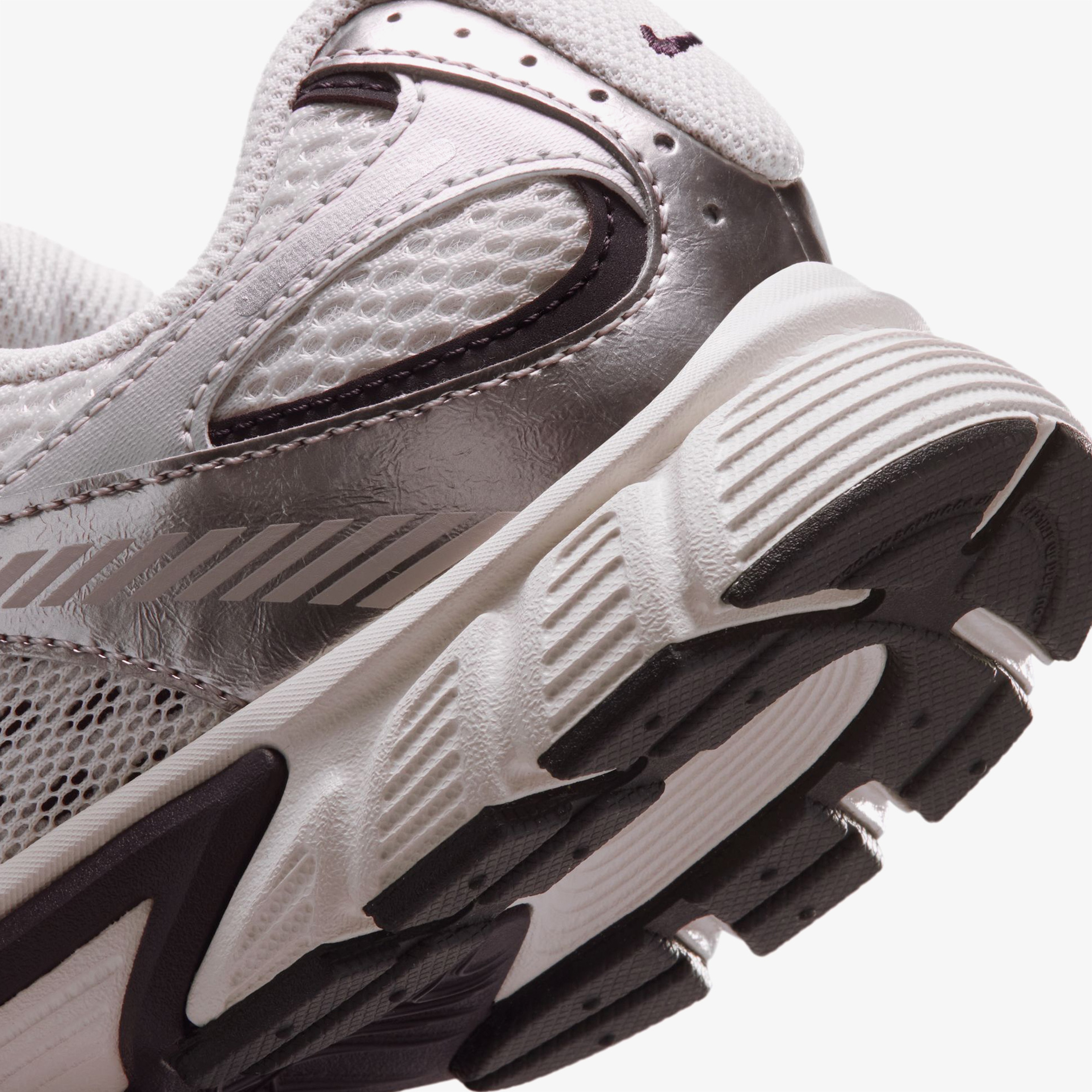 Nike V5 RNR Çocuk Beyaz Spor Ayakkabı & Sneaker