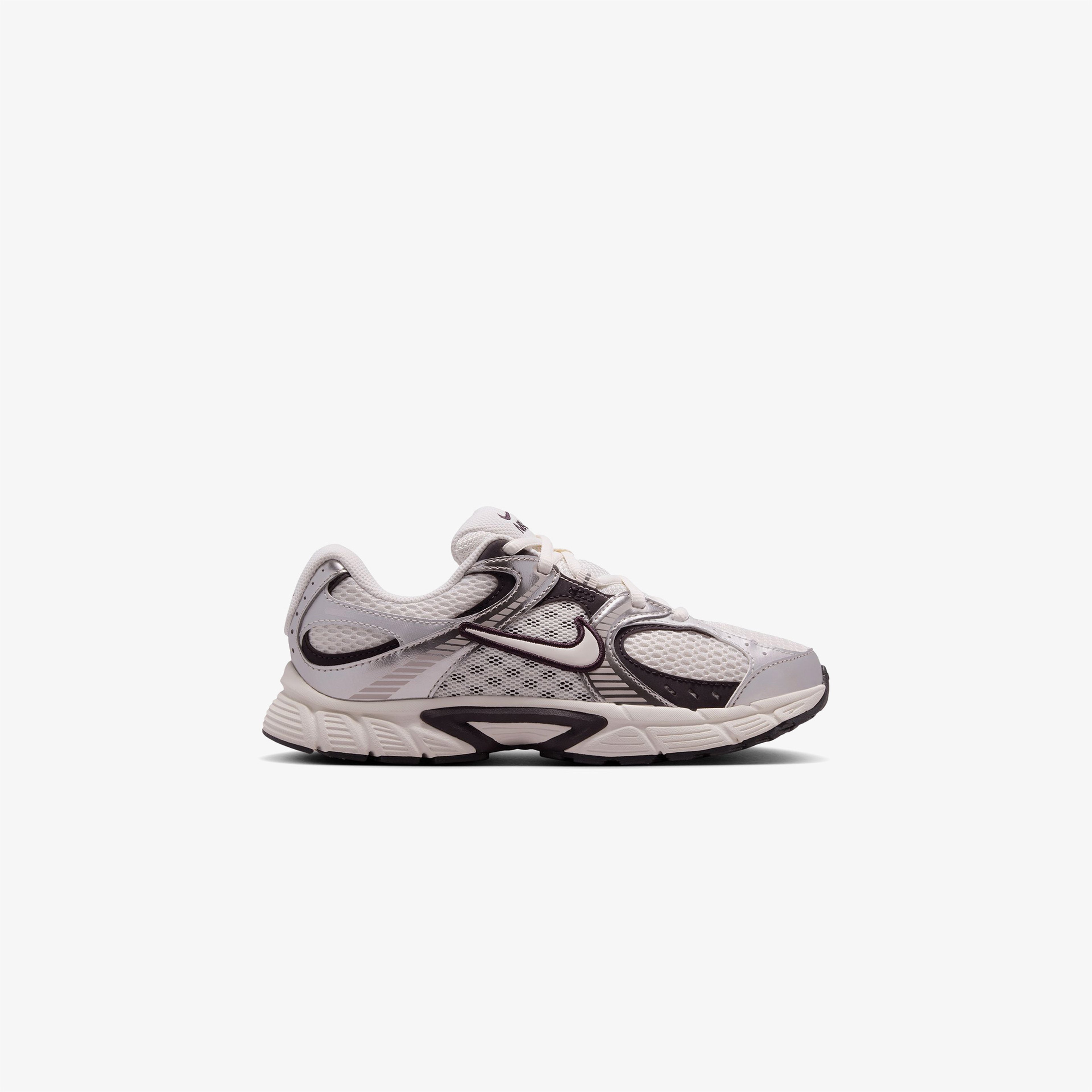Nike V5 RNR Çocuk Beyaz Spor Ayakkabı & Sneaker
