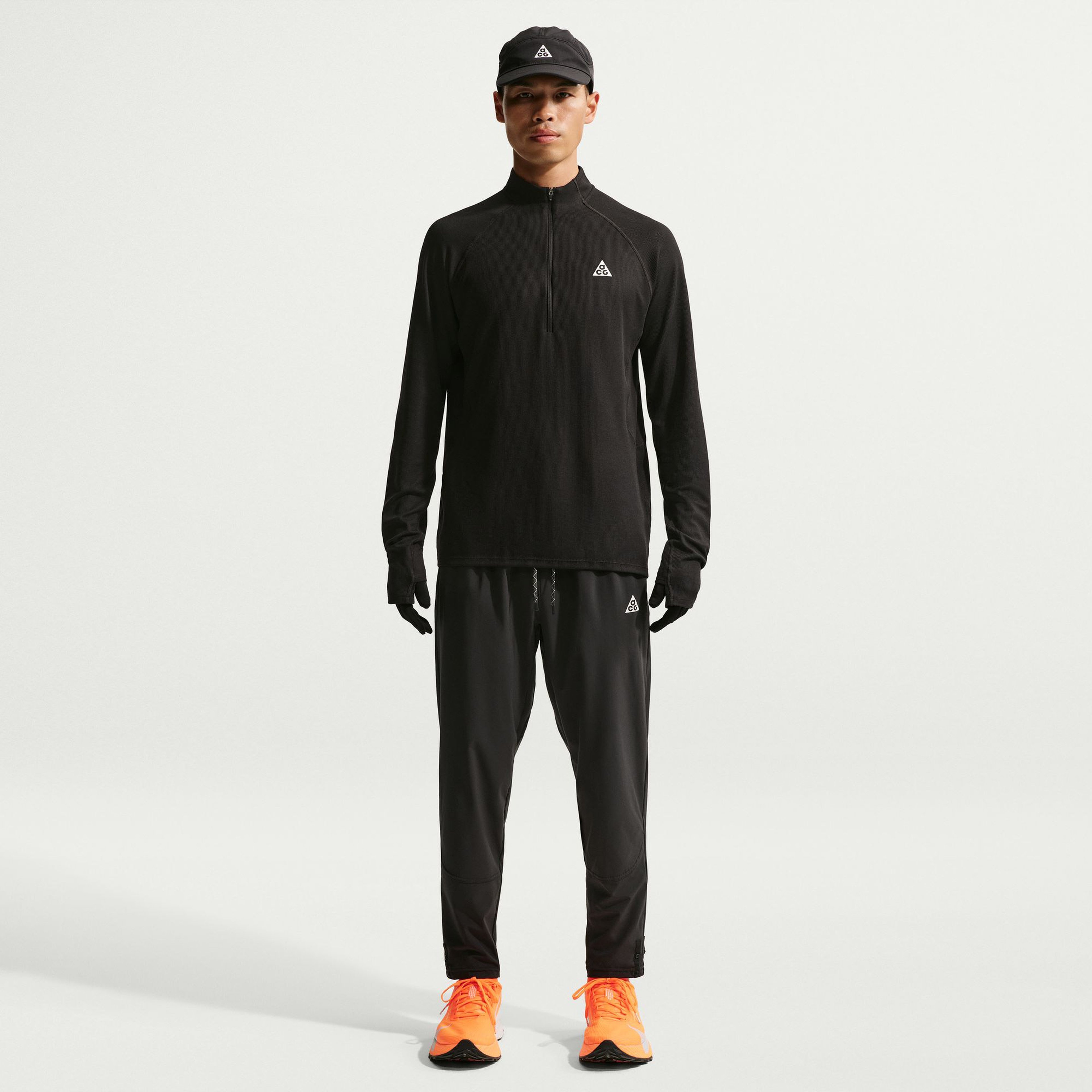 Nike Dri-FIT ACG Dawn Range Erkek Siyah Koşu Eşofman Altı