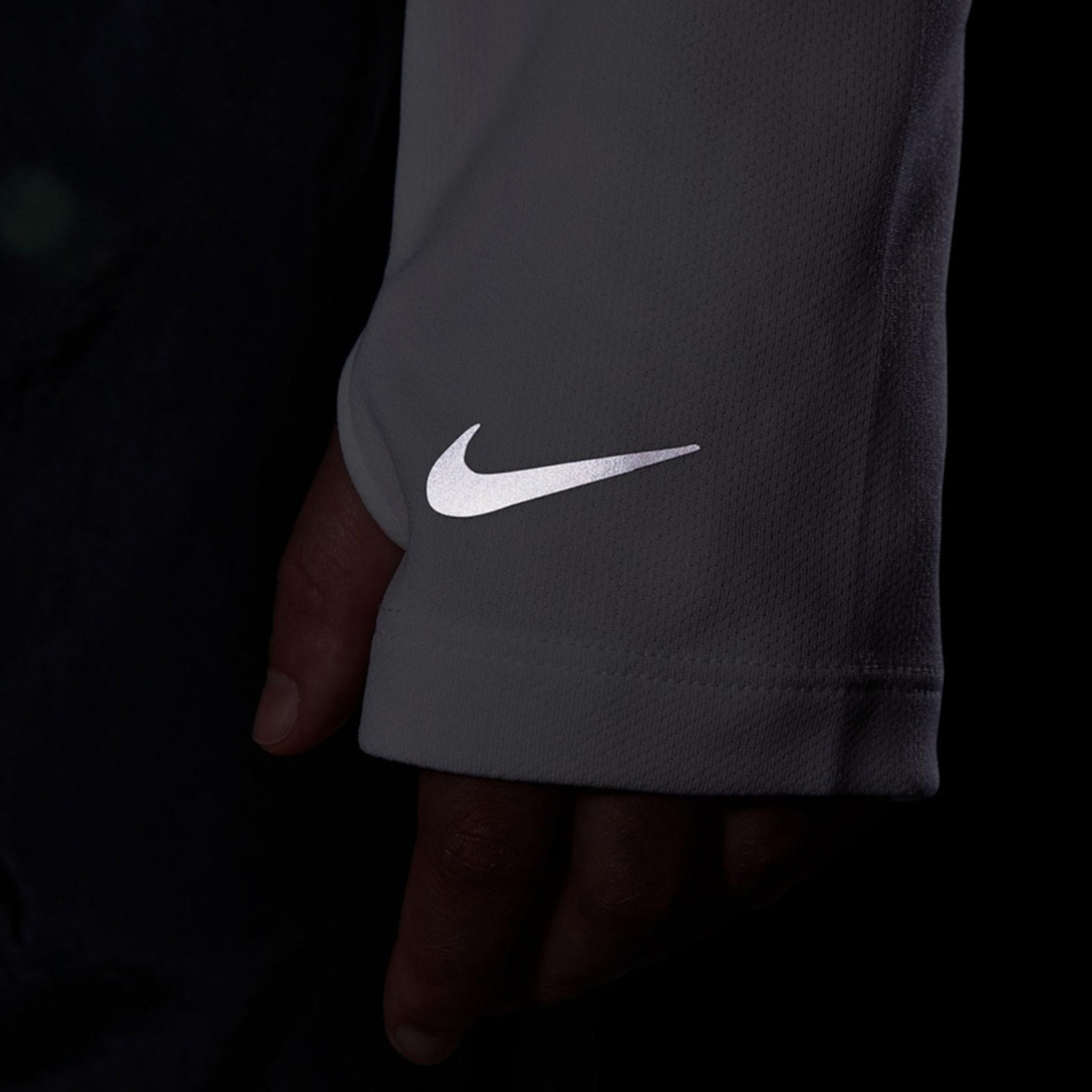 Nike Long Sleeve Top Çocuk Beyaz Eşofman Üstü
