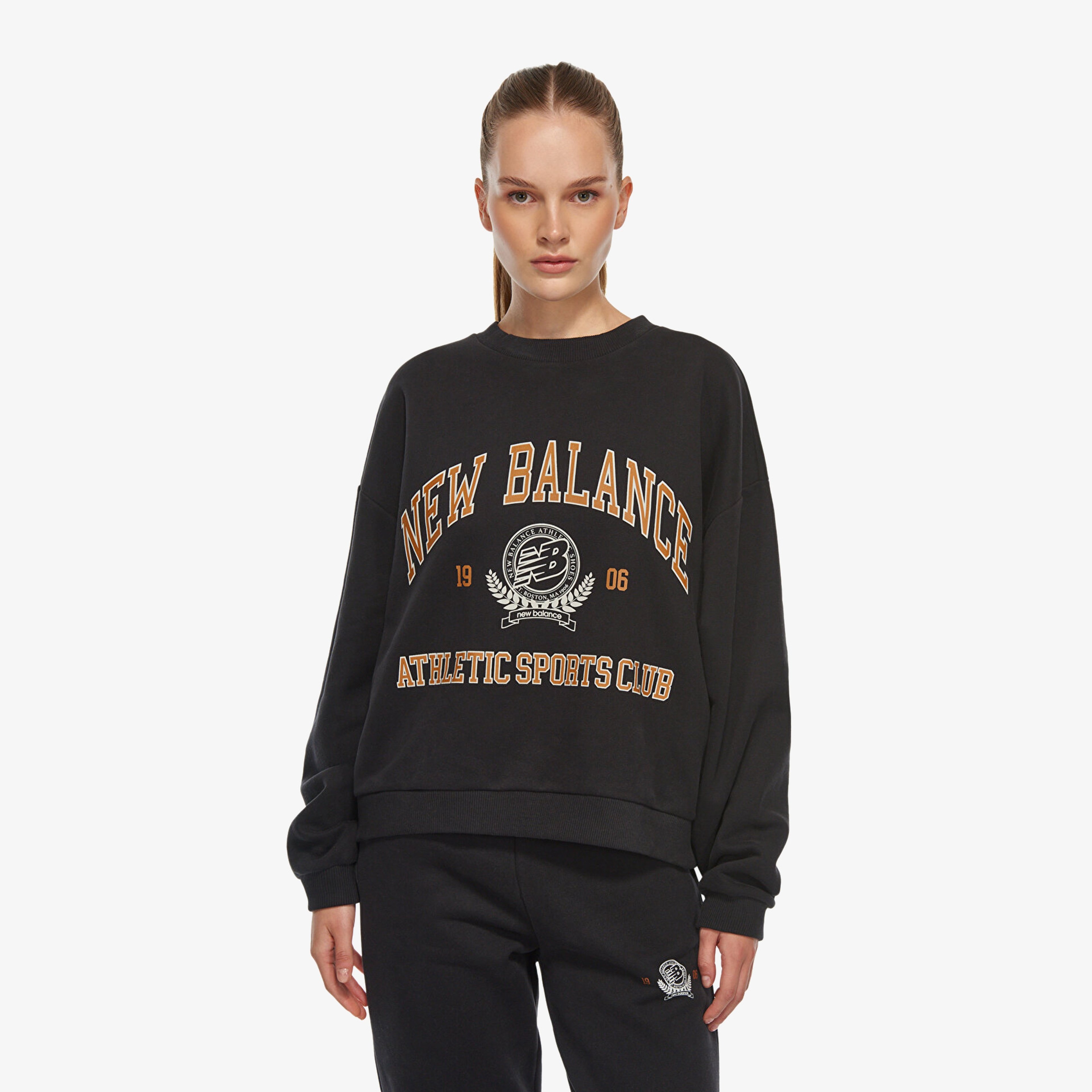 New Balance Lifestyle Kadın Siyah Sweatshirt