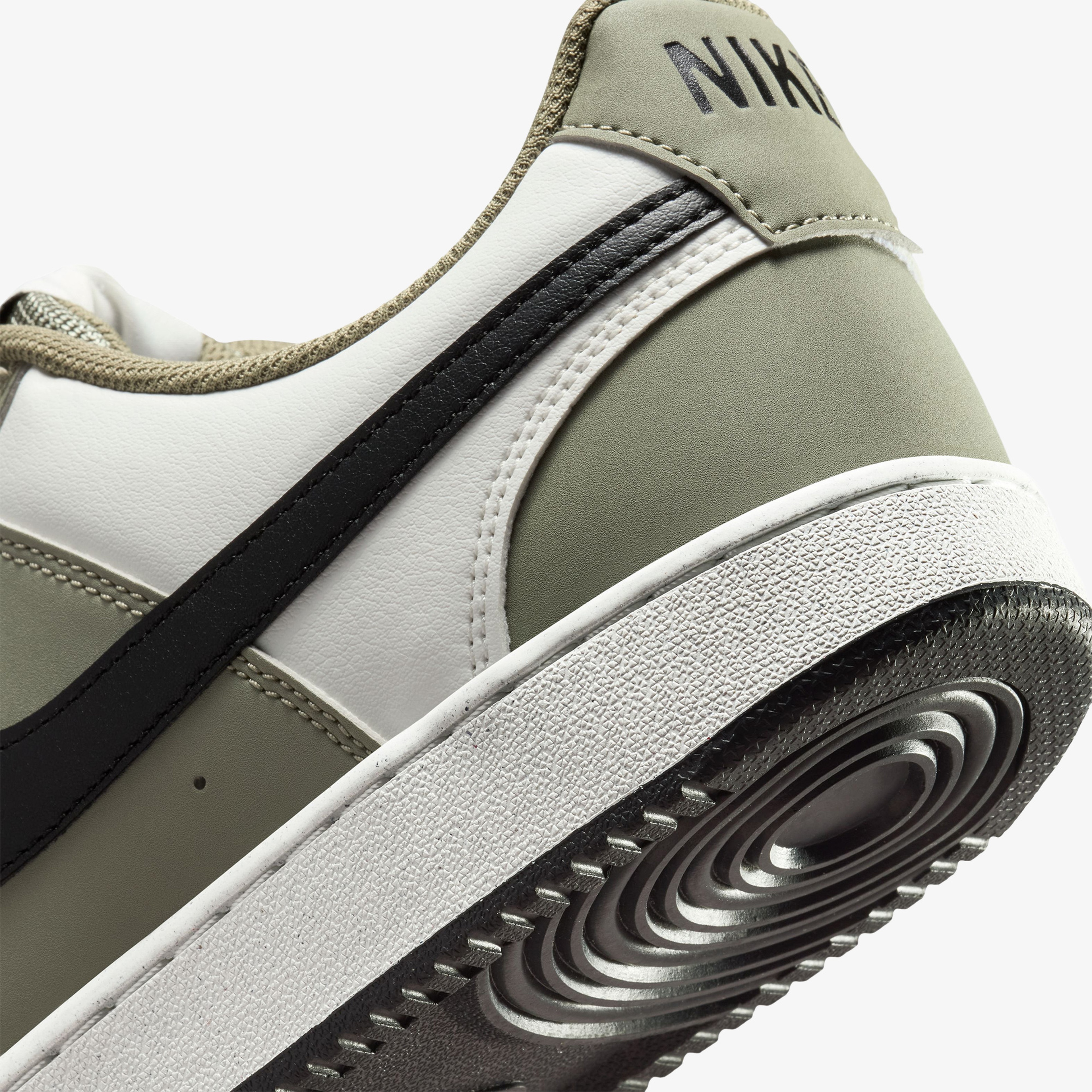 Nike Court Vision Lo Erkek Beyaz Spor Ayakkabı