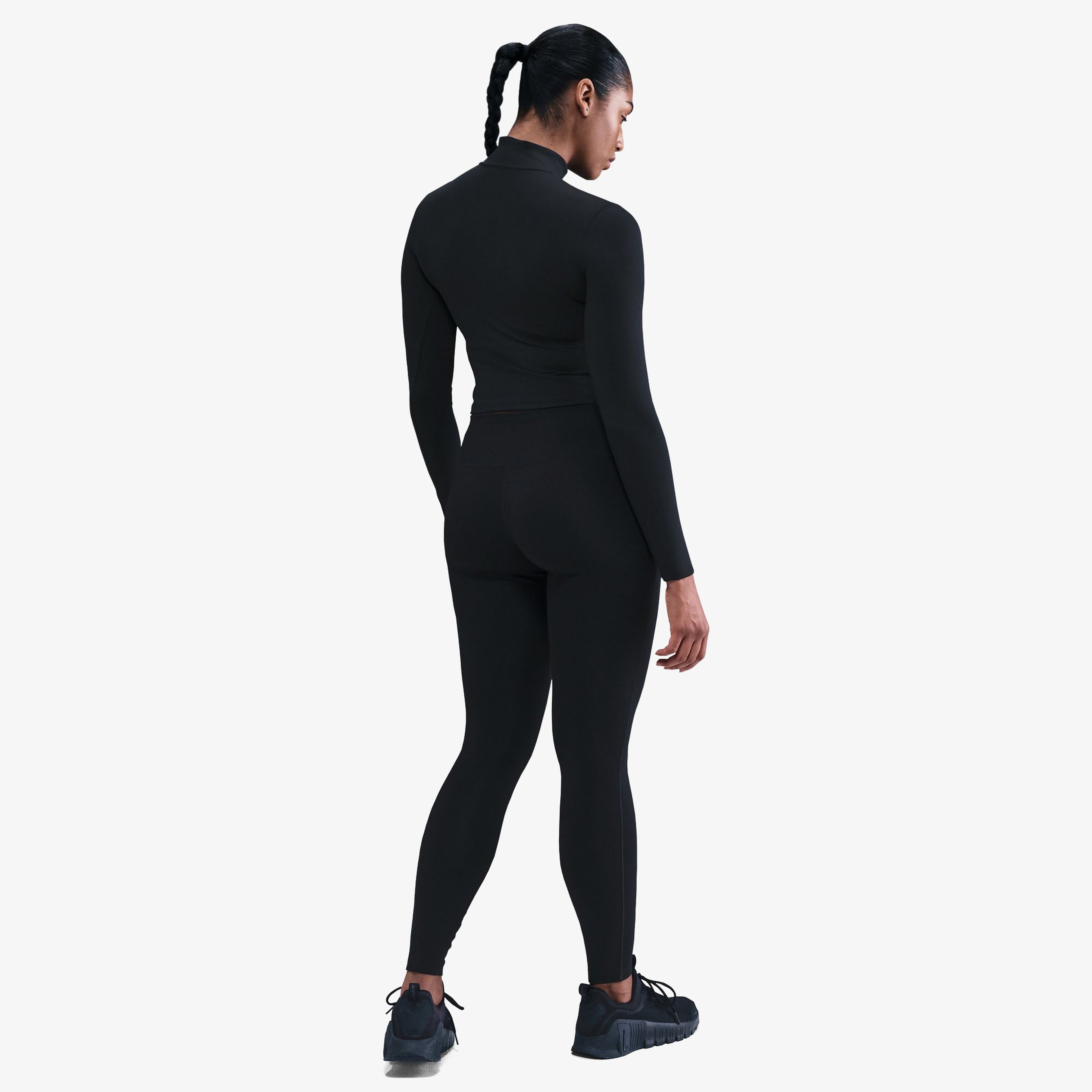 Nike One Fitted Kadın Siyah Antrenman Sweatshirt