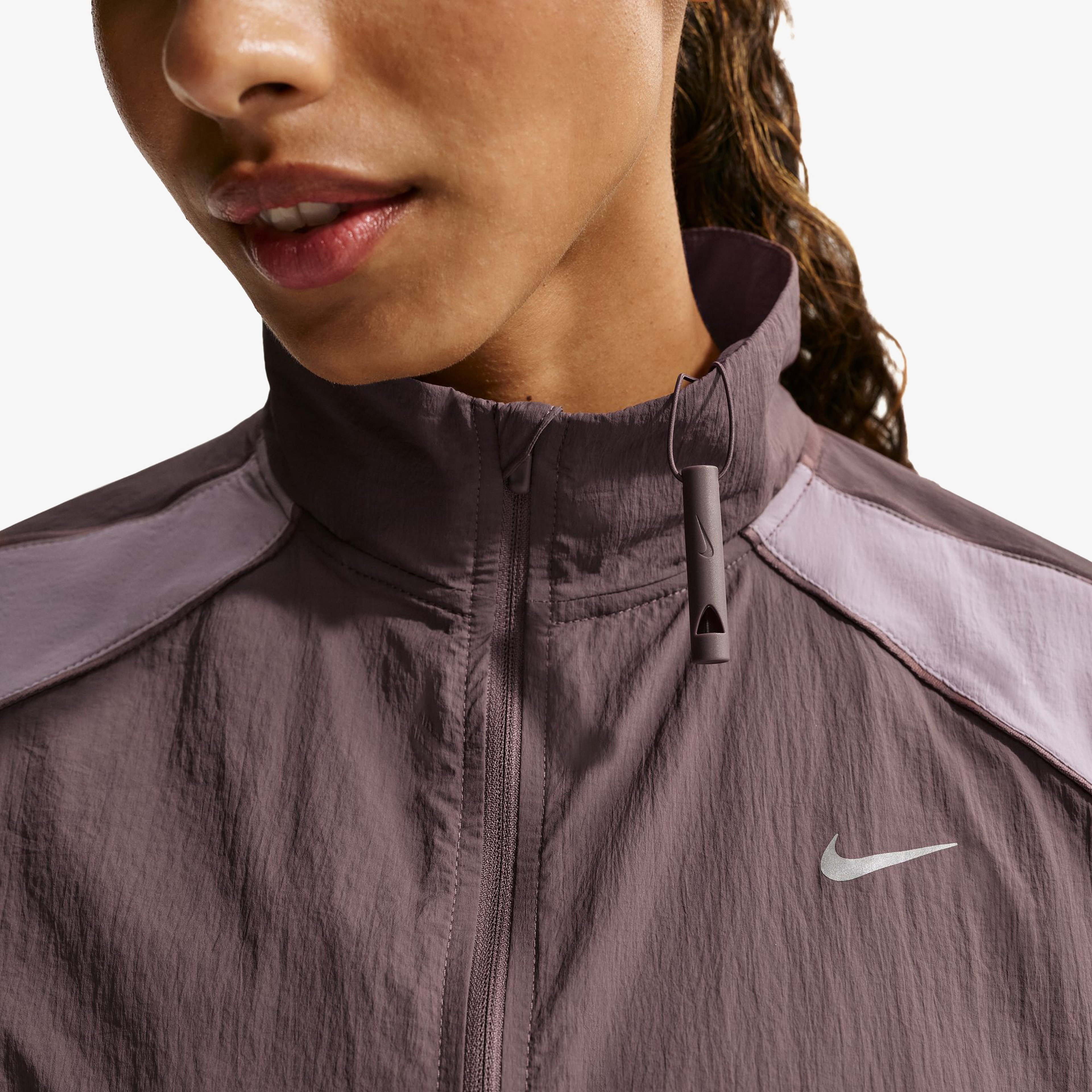 Nike Swift Kadın Mor Koşu Ceketi