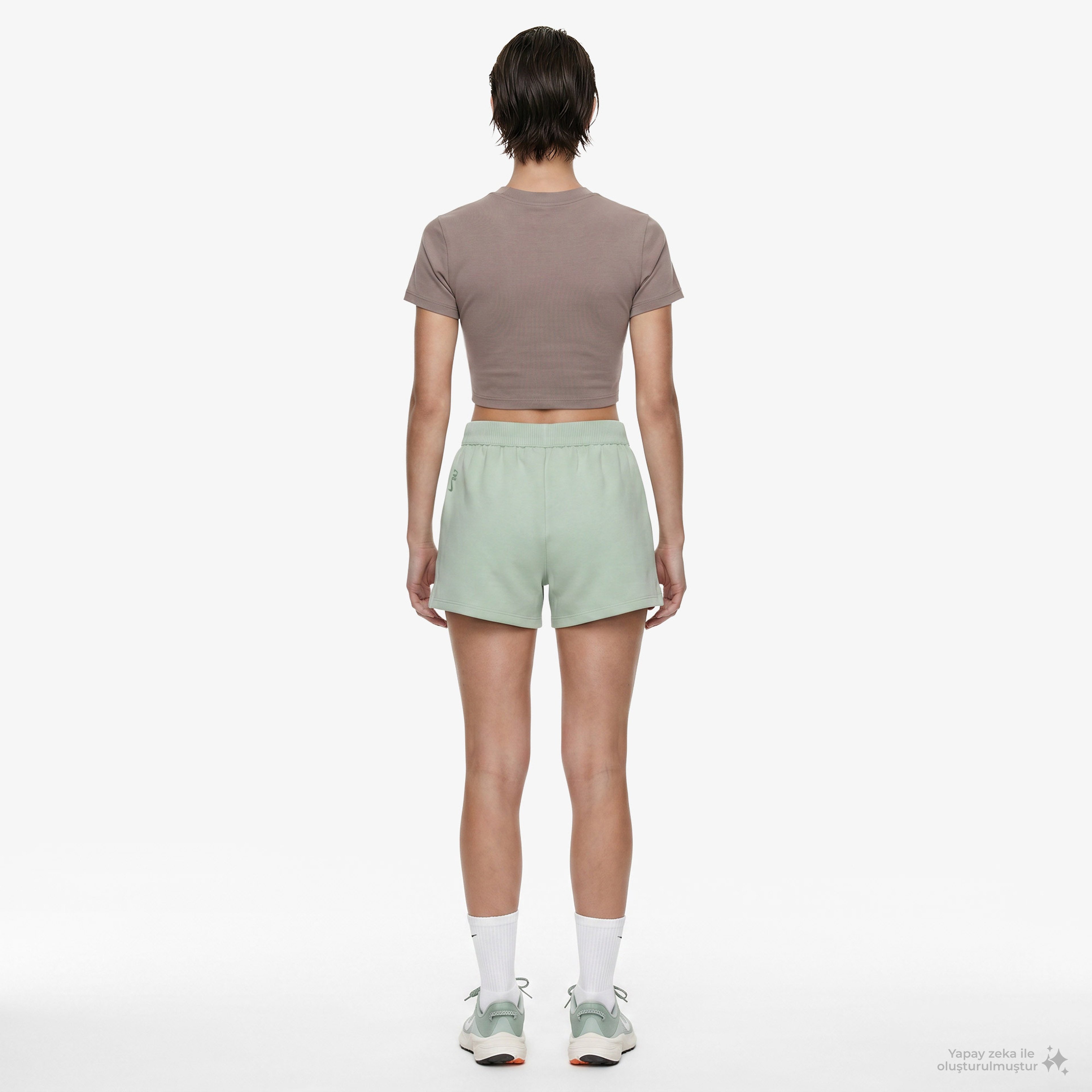 Nike 24.7 Dri-Fit Impossibly Soft Knit 10 cm Kadın Yeşil Şort