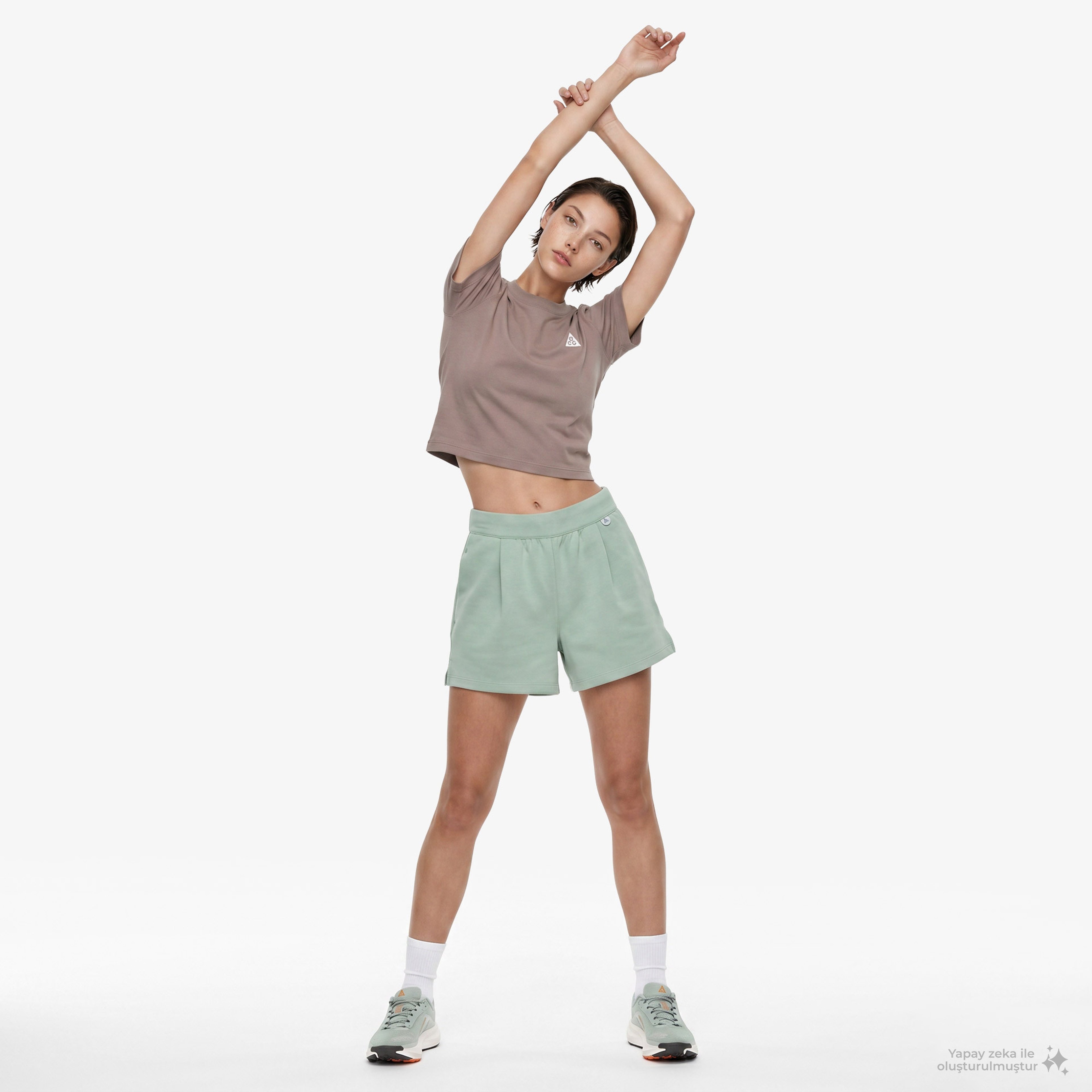 Nike 24.7 Dri-Fit Impossibly Soft Knit 10 cm Kadın Yeşil Şort