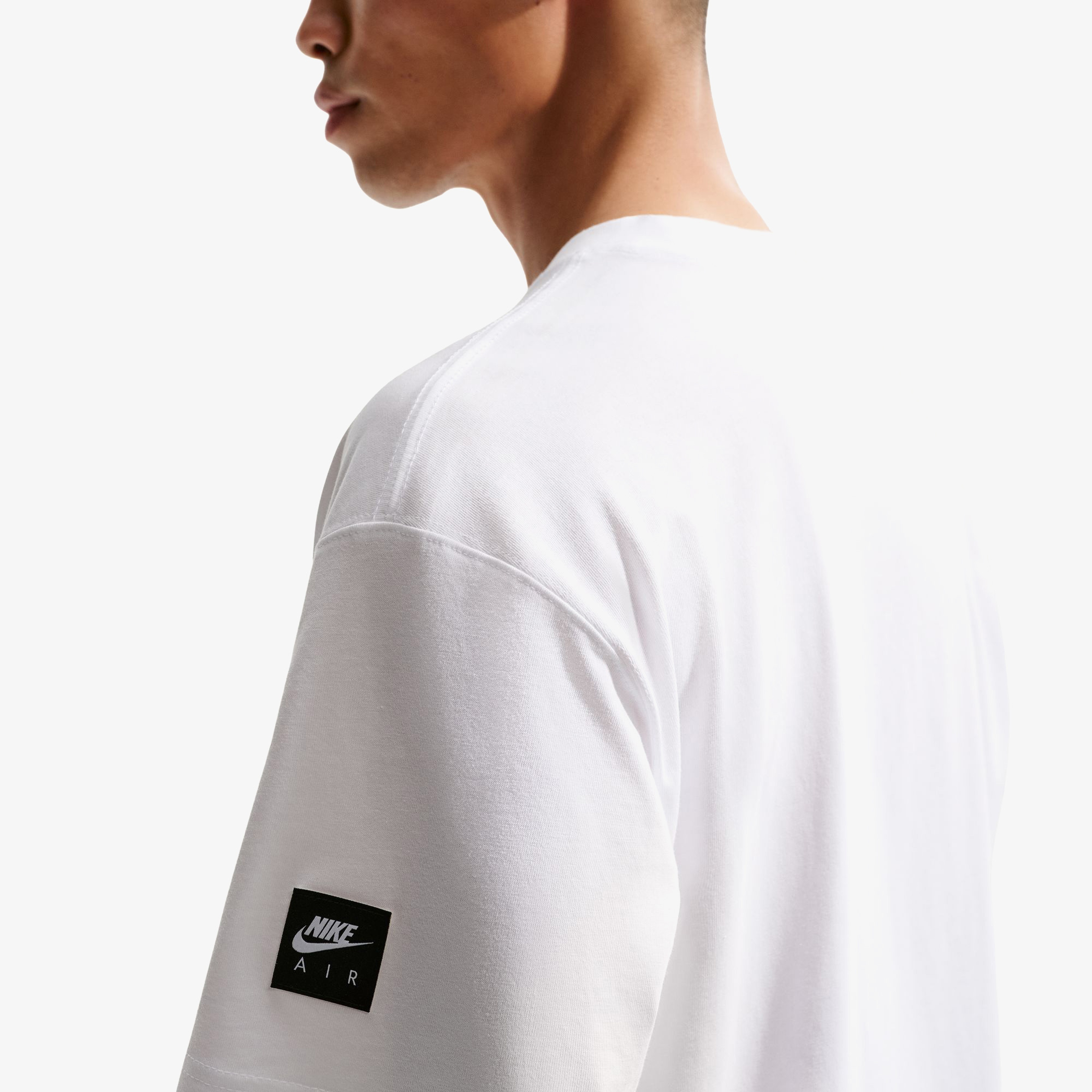 Nike Sportswear Erkek Beyaz T-Shirt