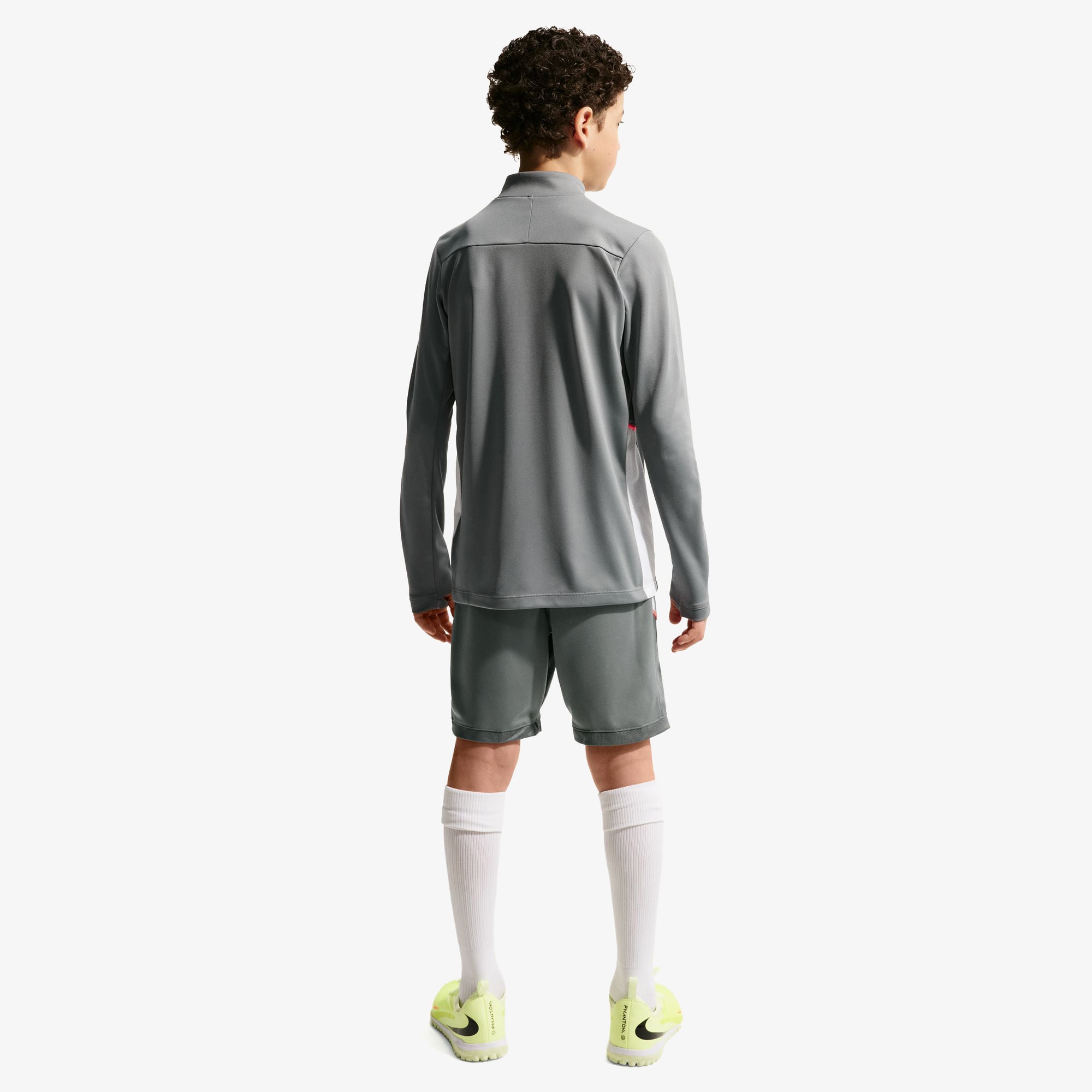 Nike Dri-FIT Academy Çocuk Gri Futbol Şort