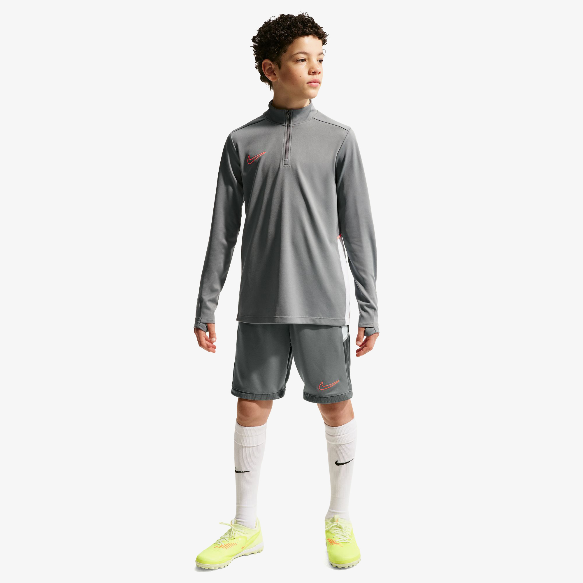 Nike Dri-FIT Academy Çocuk Gri Futbol Şort