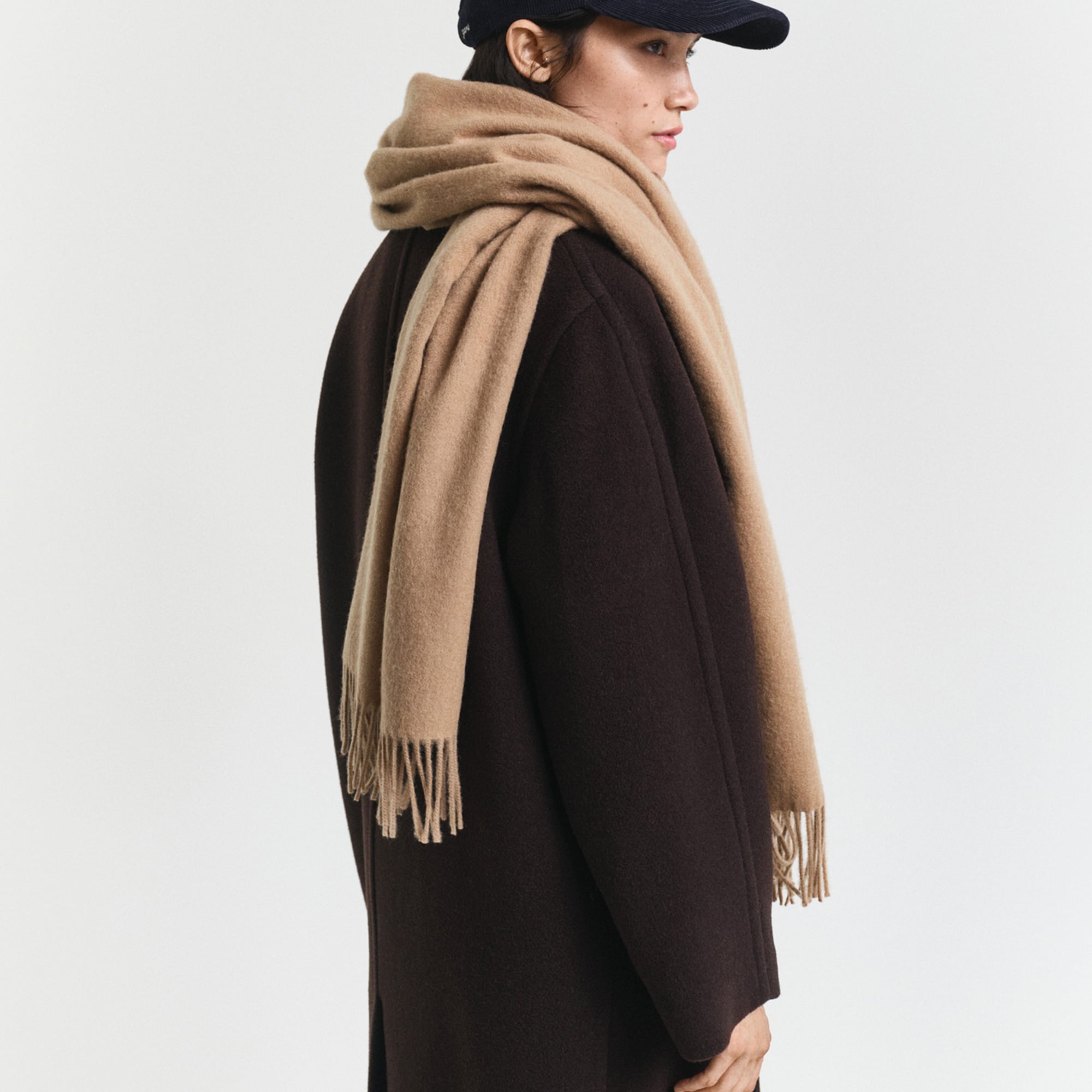 GANT Unisex Kahverengi Yün Atkı