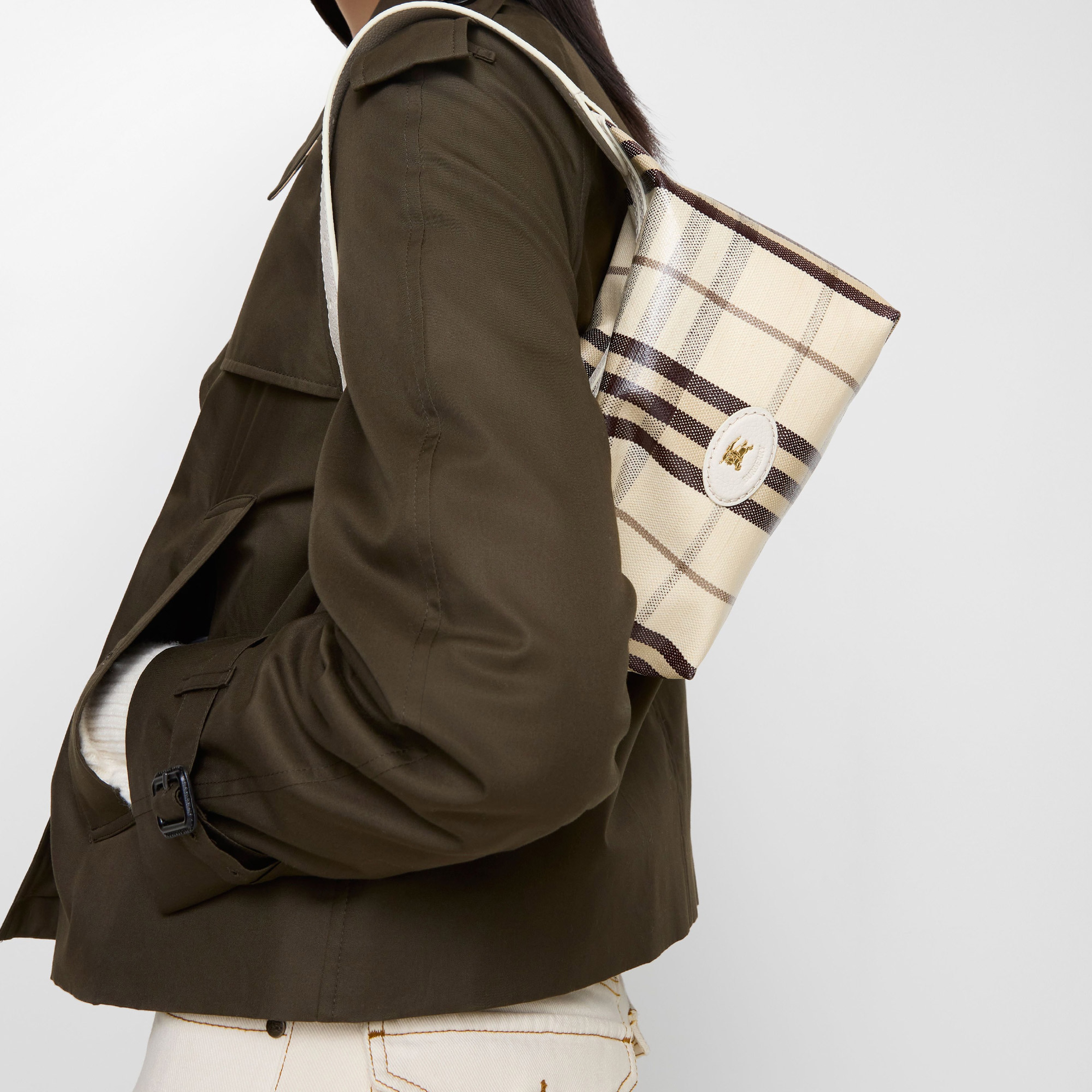 Burberry Highlands Duffle Kadın Bej Keten Omuz Çantası